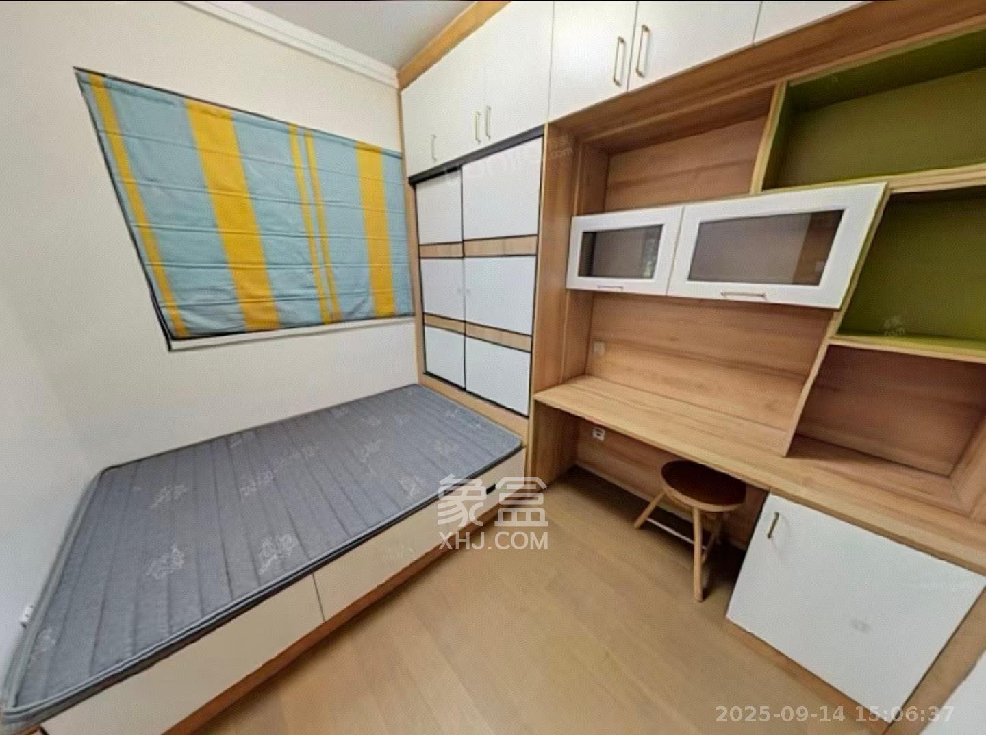 阳光城尚东湾蓝莓苑 3室2厅2卫 3300.0元/月 阳光城尚东湾蓝莓苑 3室2厅2卫 3300.0元/月室内图