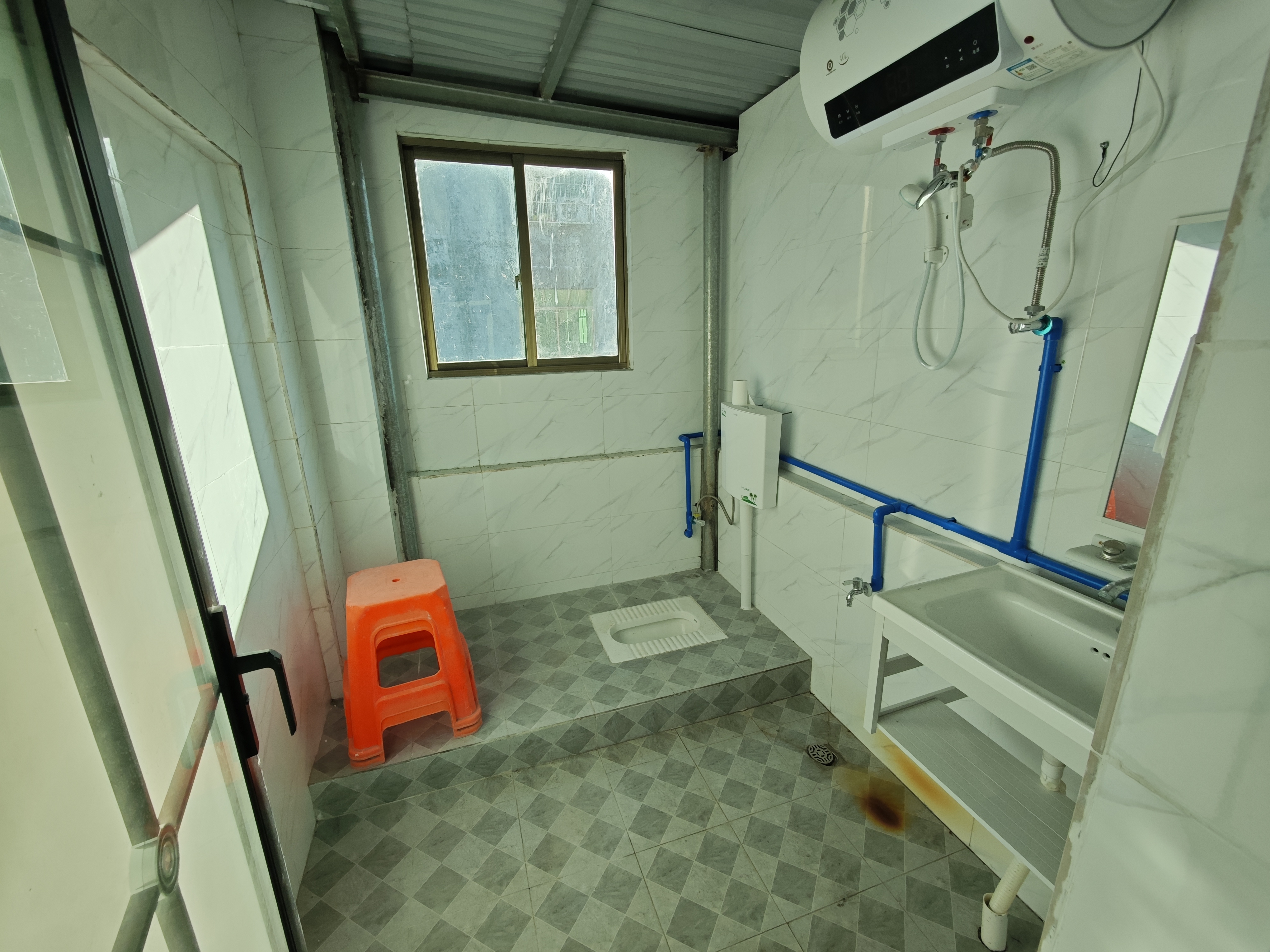 东头村独栋小院 6室2厅3卫 4000.0元/月 东头村独栋小院 6室2厅3卫 4000.0元/月室内图