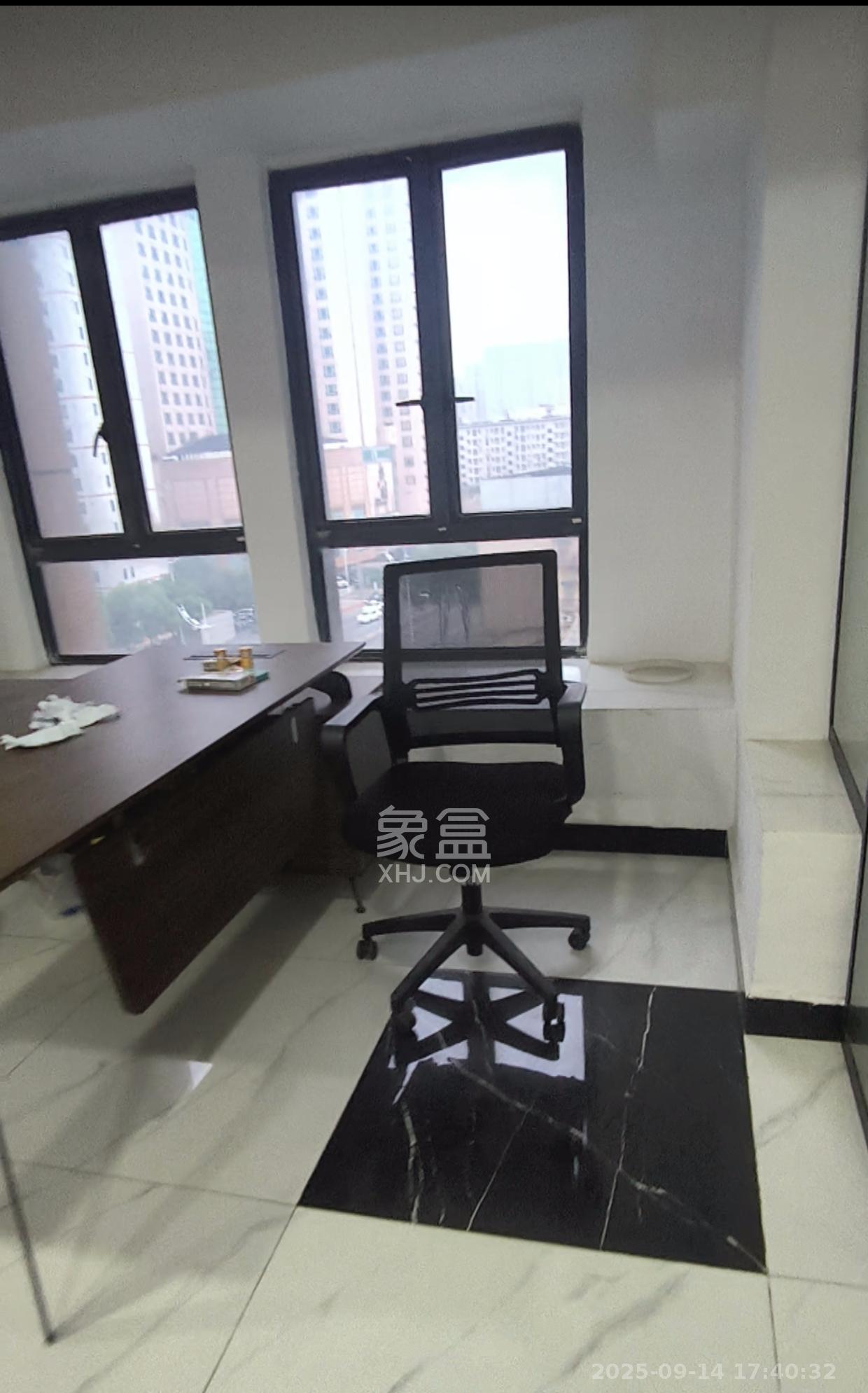 建发汇金国际 1室1厅1卫 4500.0元/月 建发汇金国际 1室1厅1卫 4500.0元/月室内图