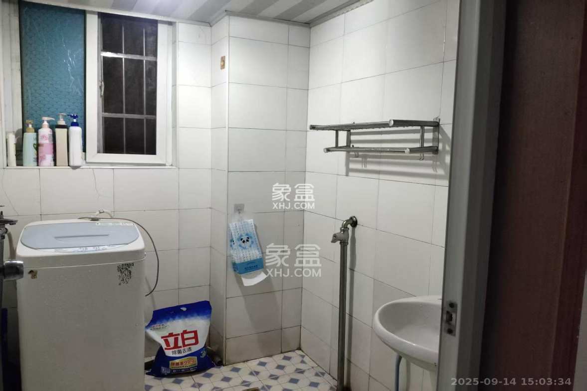 筑梦园 1室1厅1卫 1300.0元/月 筑梦园 1室1厅1卫 1300.0元/月室内图