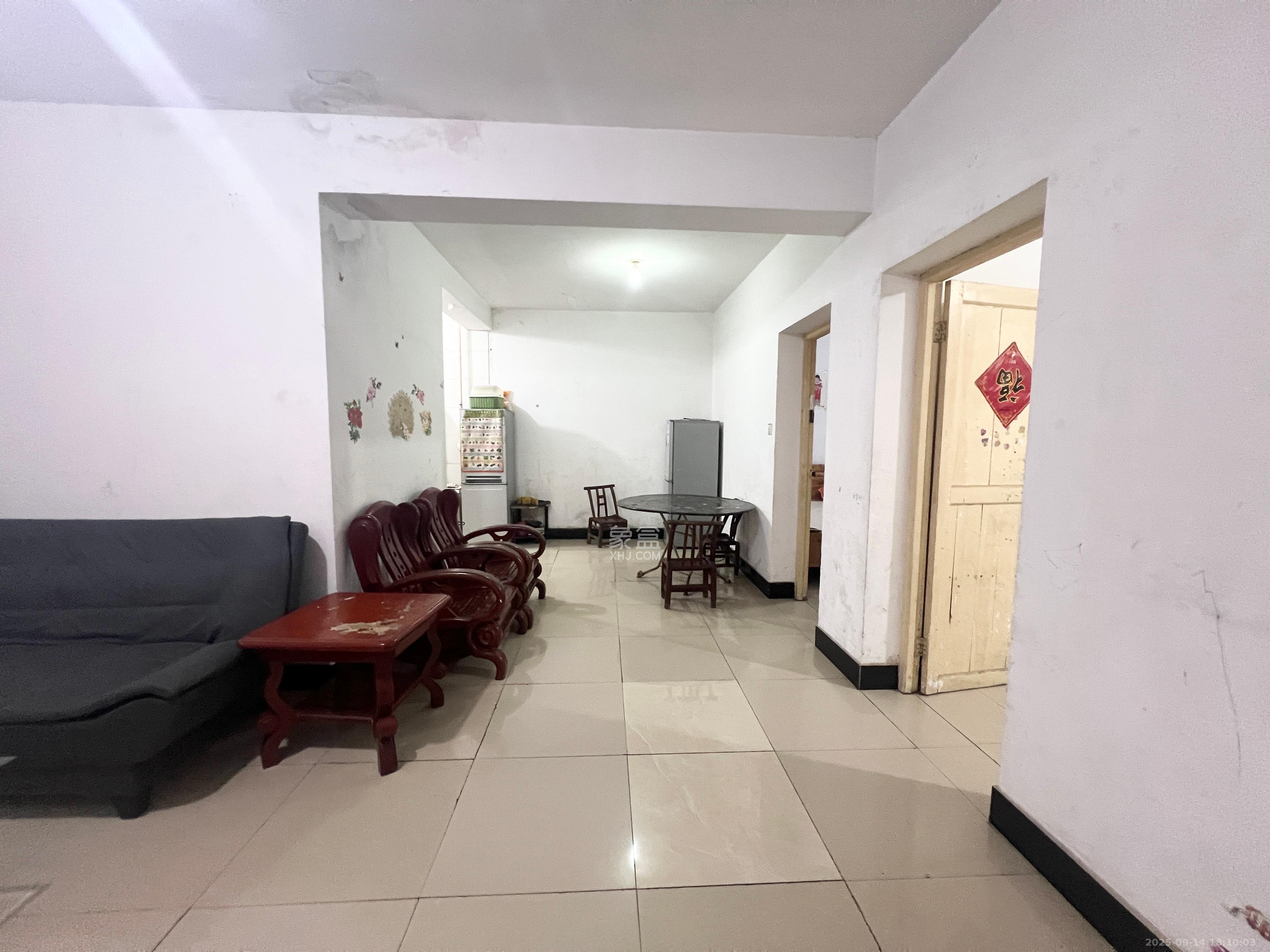 茶叶大市场“山水茗园” 2室1厅1卫 1200.0元/月 茶叶大市场“山水茗园” 2室1厅1卫 1200.0元/月室内图