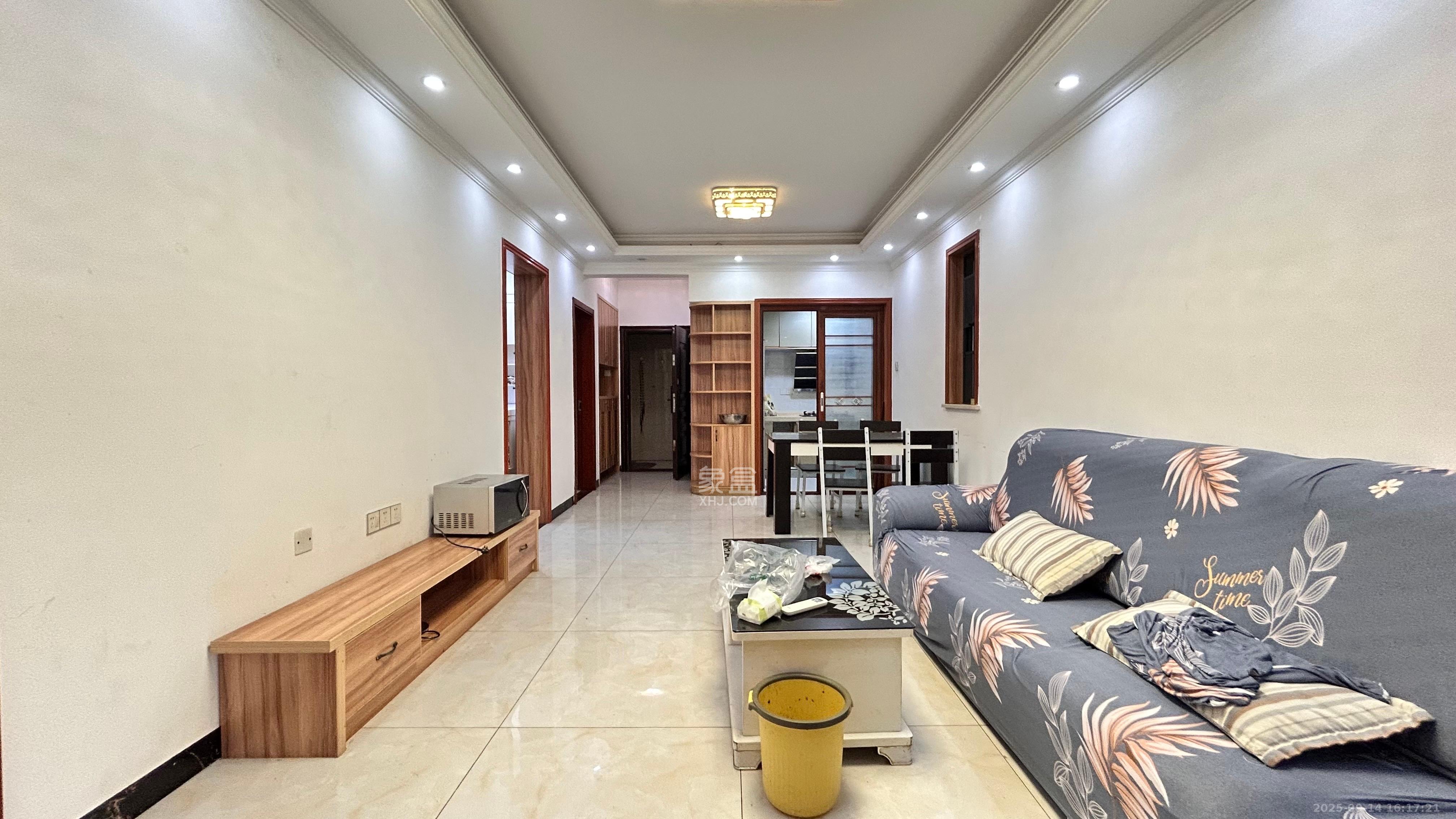 湘熙水郡(观澜海赋家园) 3室2厅1卫 2300.0元/月 湘熙水郡(观澜海赋家园) 3室2厅1卫 2300.0元/月室内图