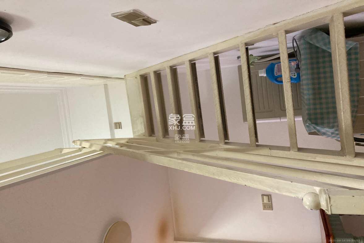 叠彩兰亭 1室1厅1卫 1600.0元/月 叠彩兰亭 1室1厅1卫 1600.0元/月室内图