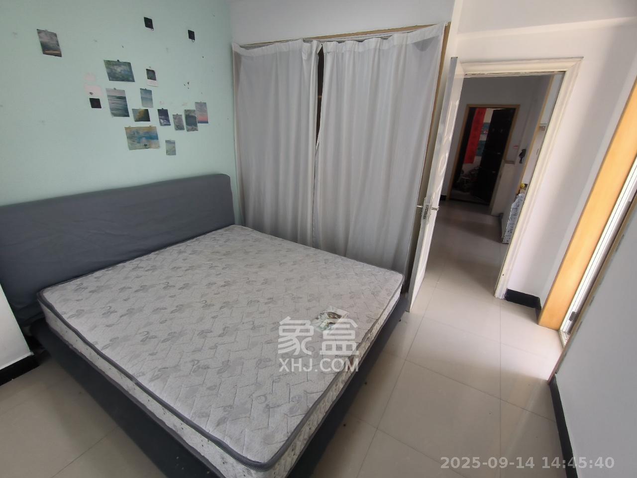 山水庭院  1室1厅1卫    1350.0元/月室内图