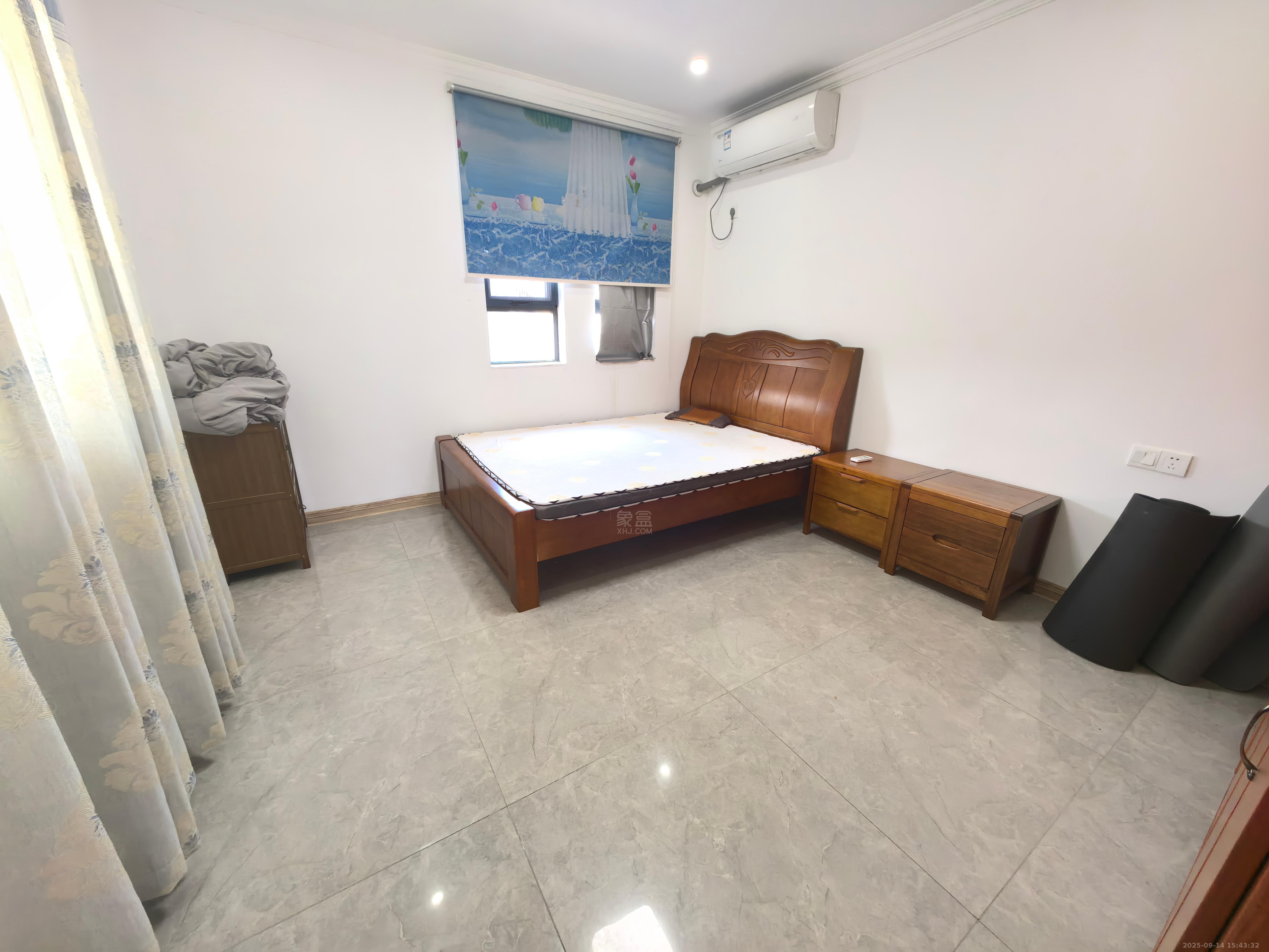 时代新城(翰林府)  1室1厅1卫    1100.0元/月 时代新城(翰林府)  1室1厅1卫    1100.0元/月