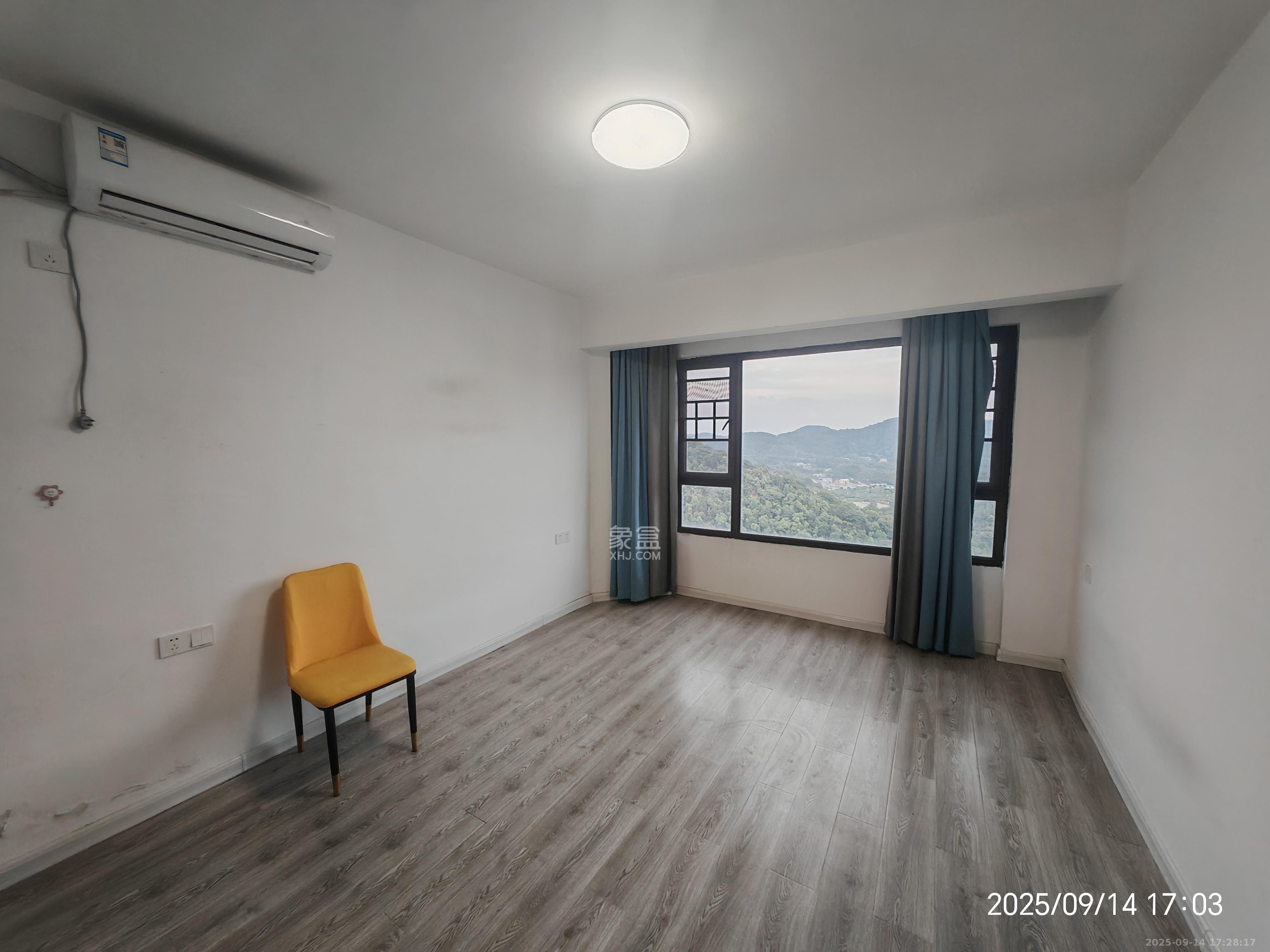 梅溪正荣府  4室2厅2卫    3400.0元/月室内图