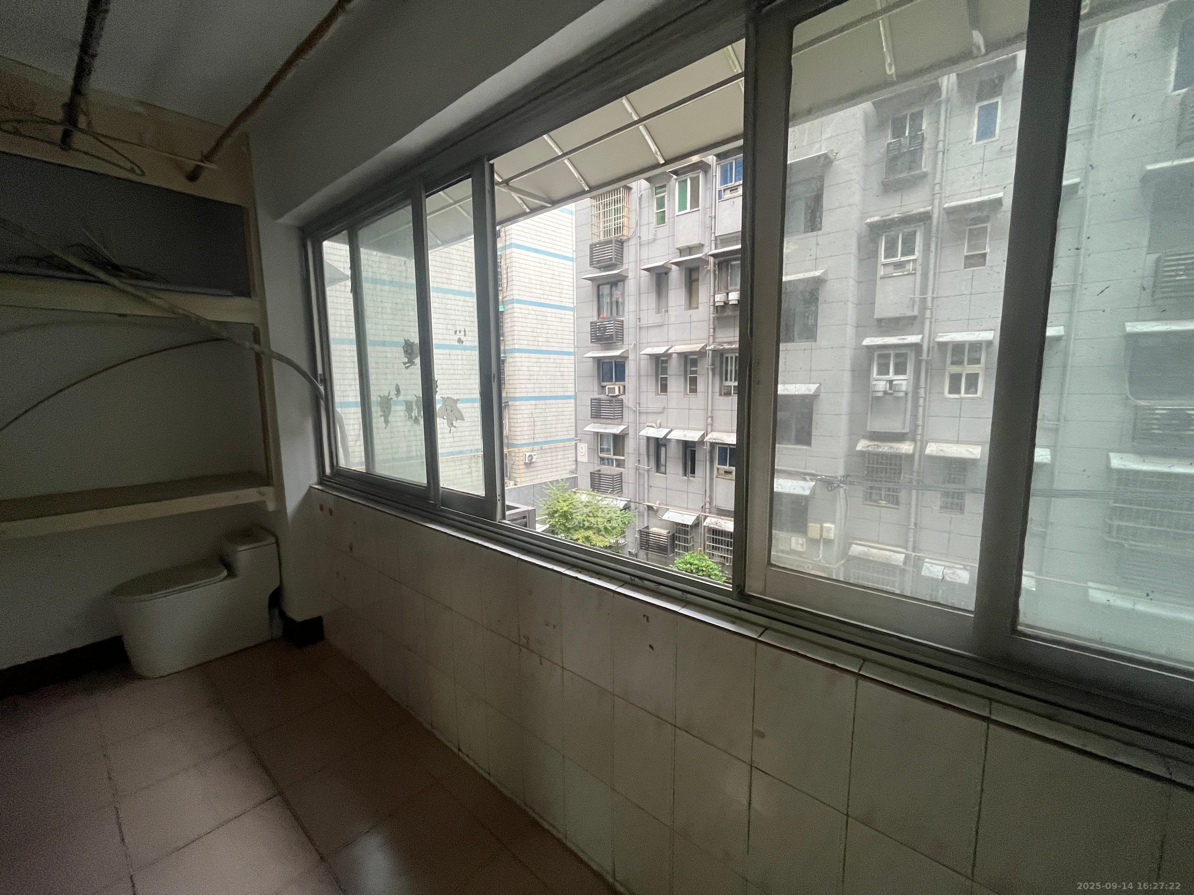 湖南省歌舞剧院宿舍  2室1厅1卫    1700.0元/月室内图