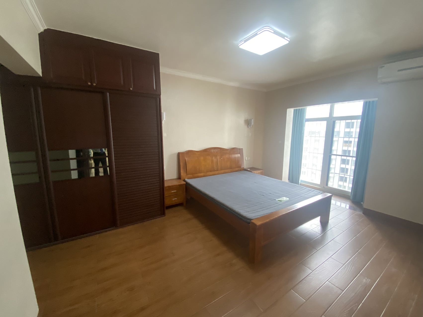 海航城 4室2厅2卫 2600.0元/月 海航城 4室2厅2卫 2600.0元/月室内图