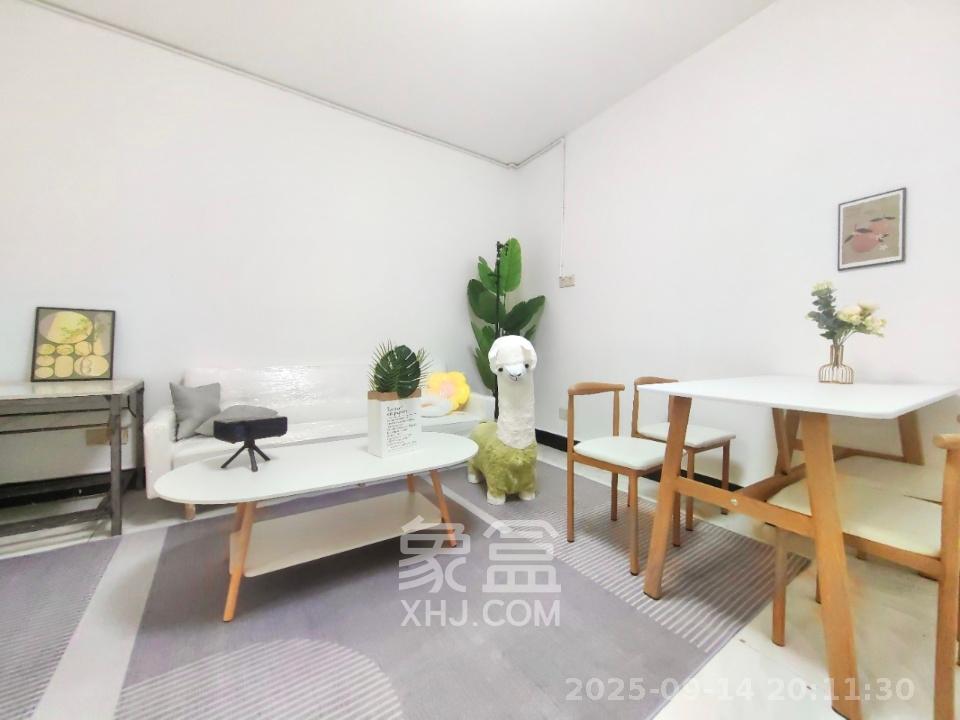 马王堆商贸城  1室1厅1卫    1400.0元/月