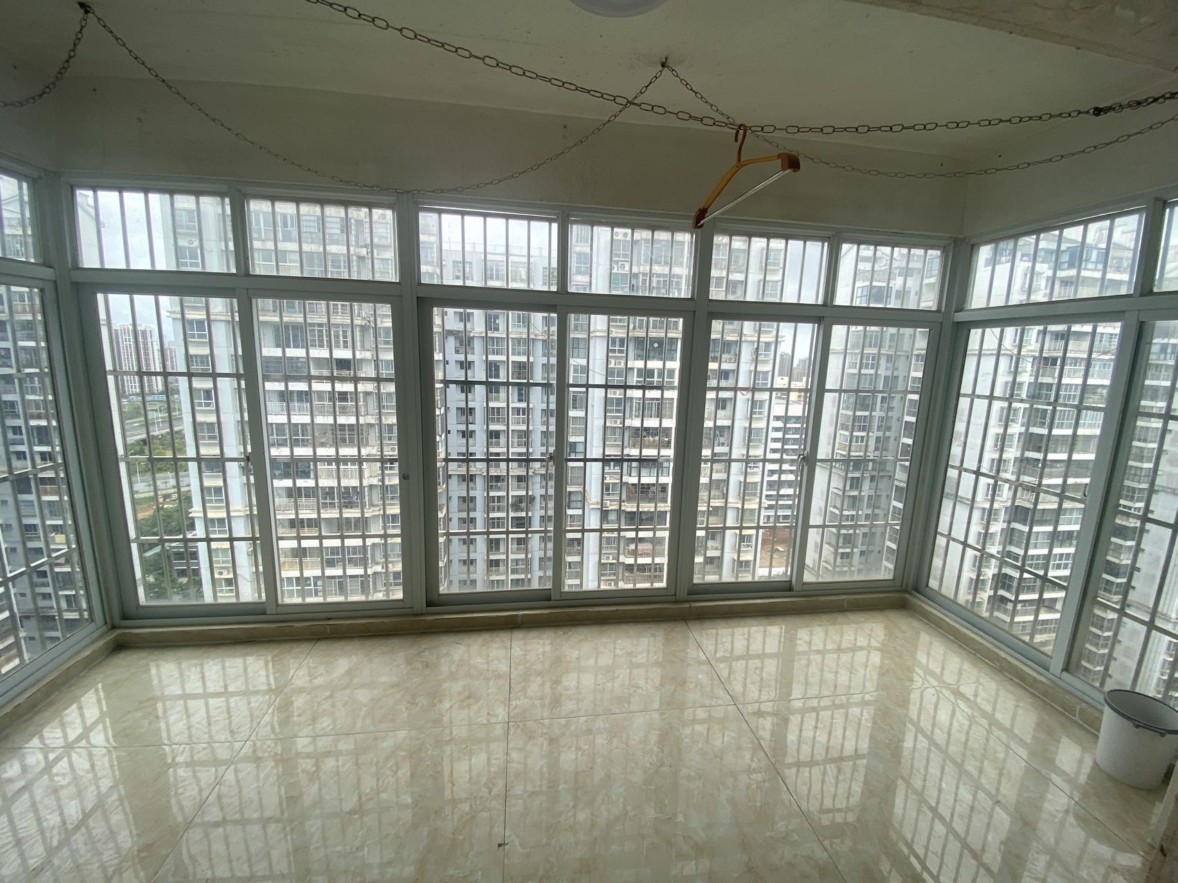 海航城 4室2厅2卫 2600.0元/月 海航城 4室2厅2卫 2600.0元/月室内图