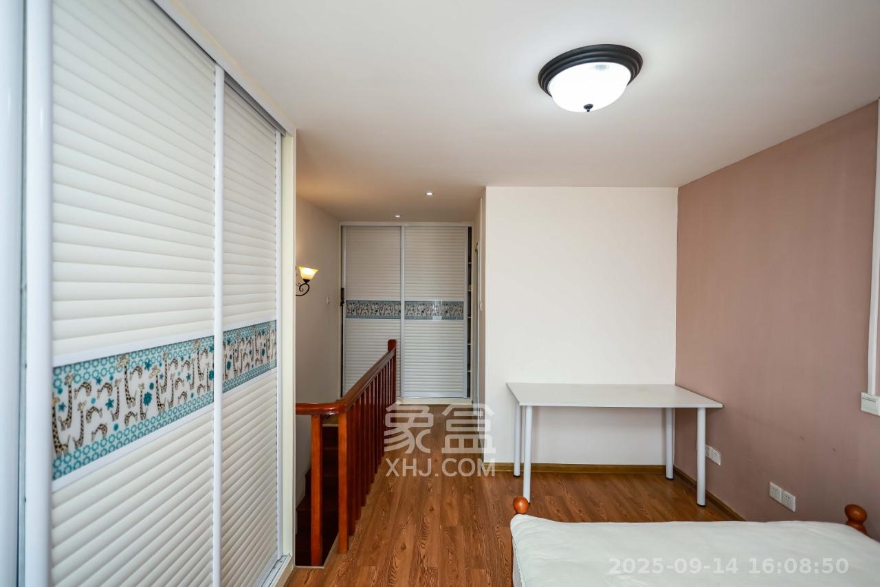 联美品格 1室1厅1卫 1600.0元/月 联美品格 1室1厅1卫 1600.0元/月室内图