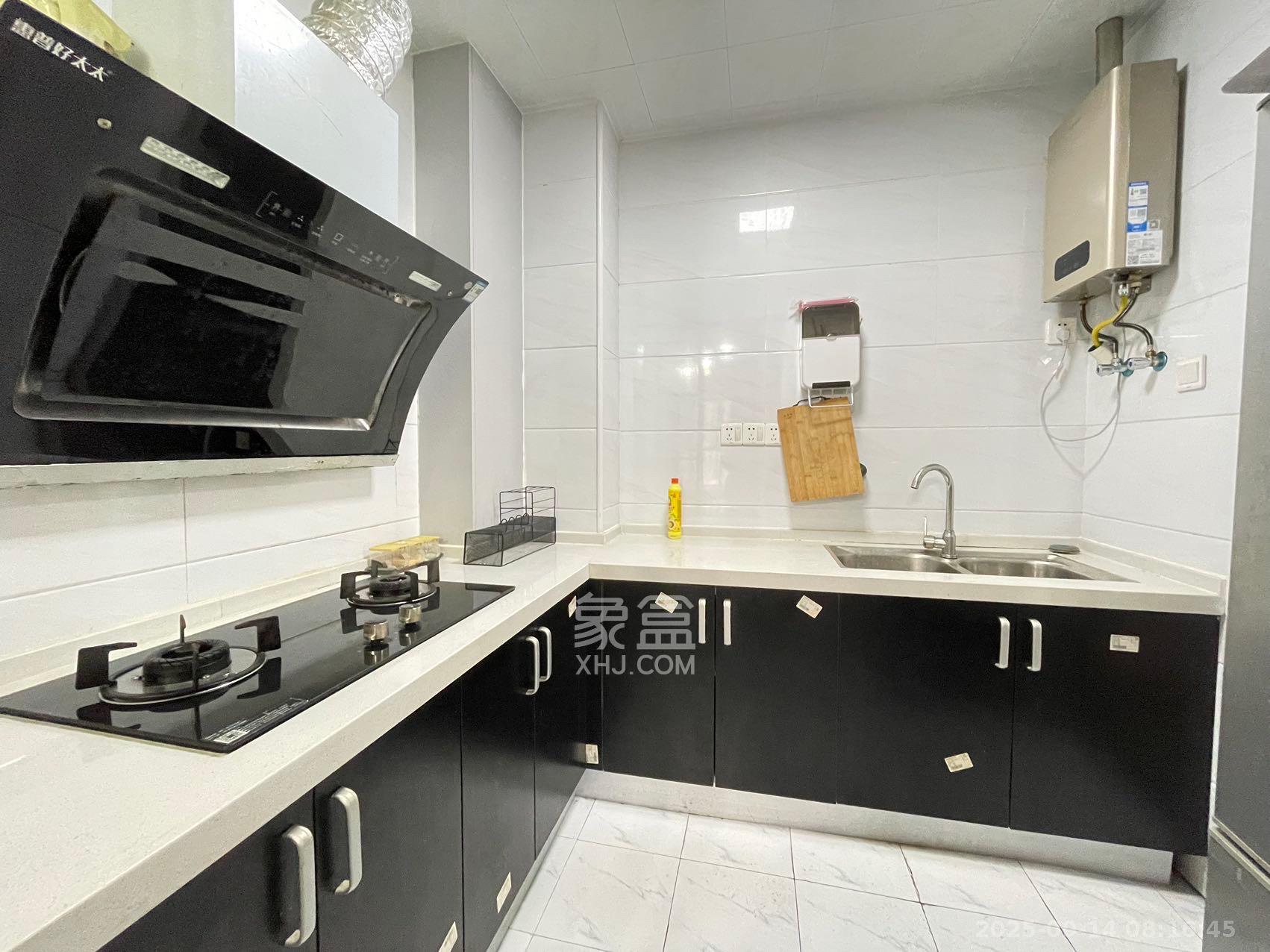 保利大都汇一期、二期 3室2厅2卫 3100.0元/月 保利大都汇一期、二期 3室2厅2卫 3100.0元/月室内图