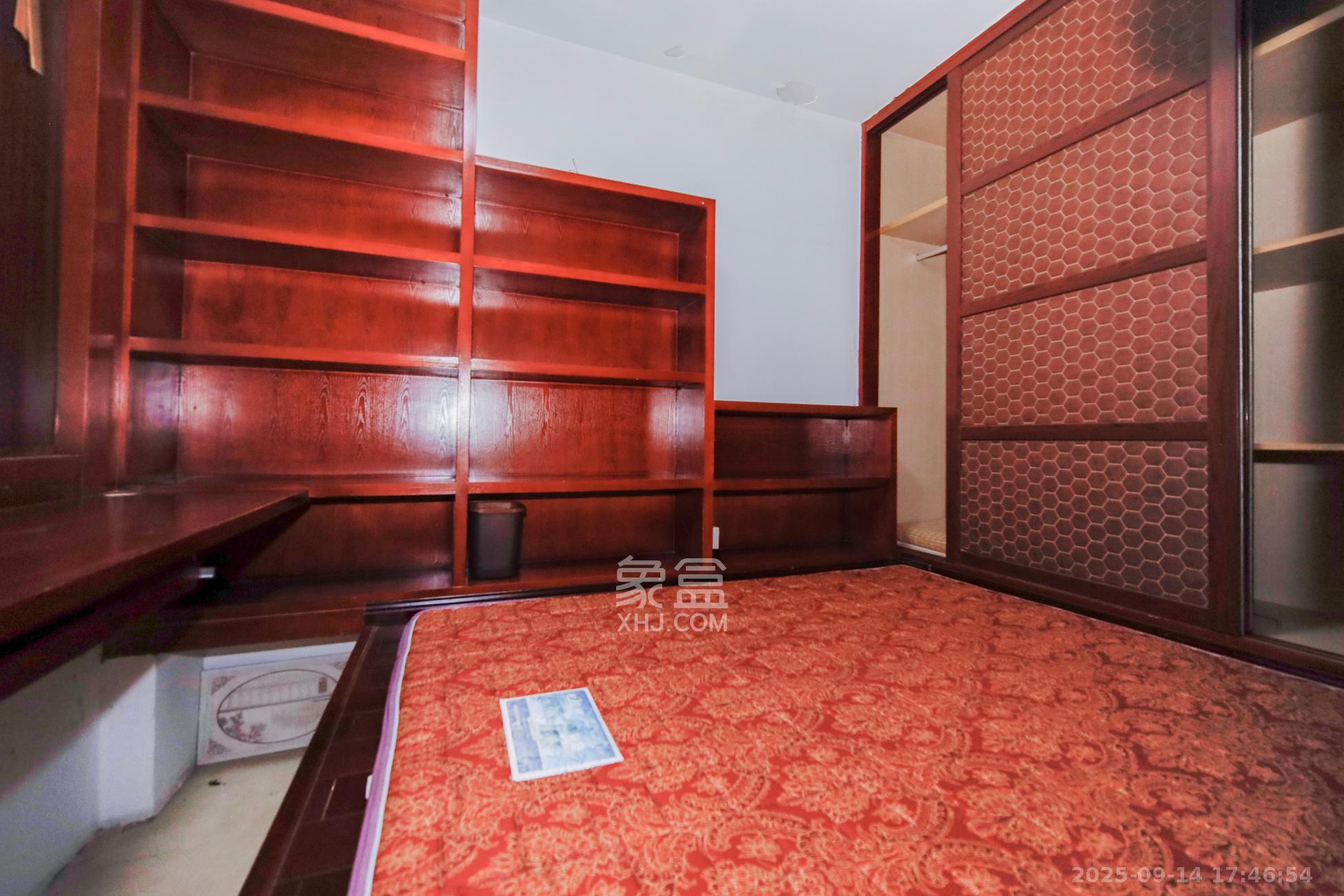 巢之恋  1室1厅1卫    29.8万卧室