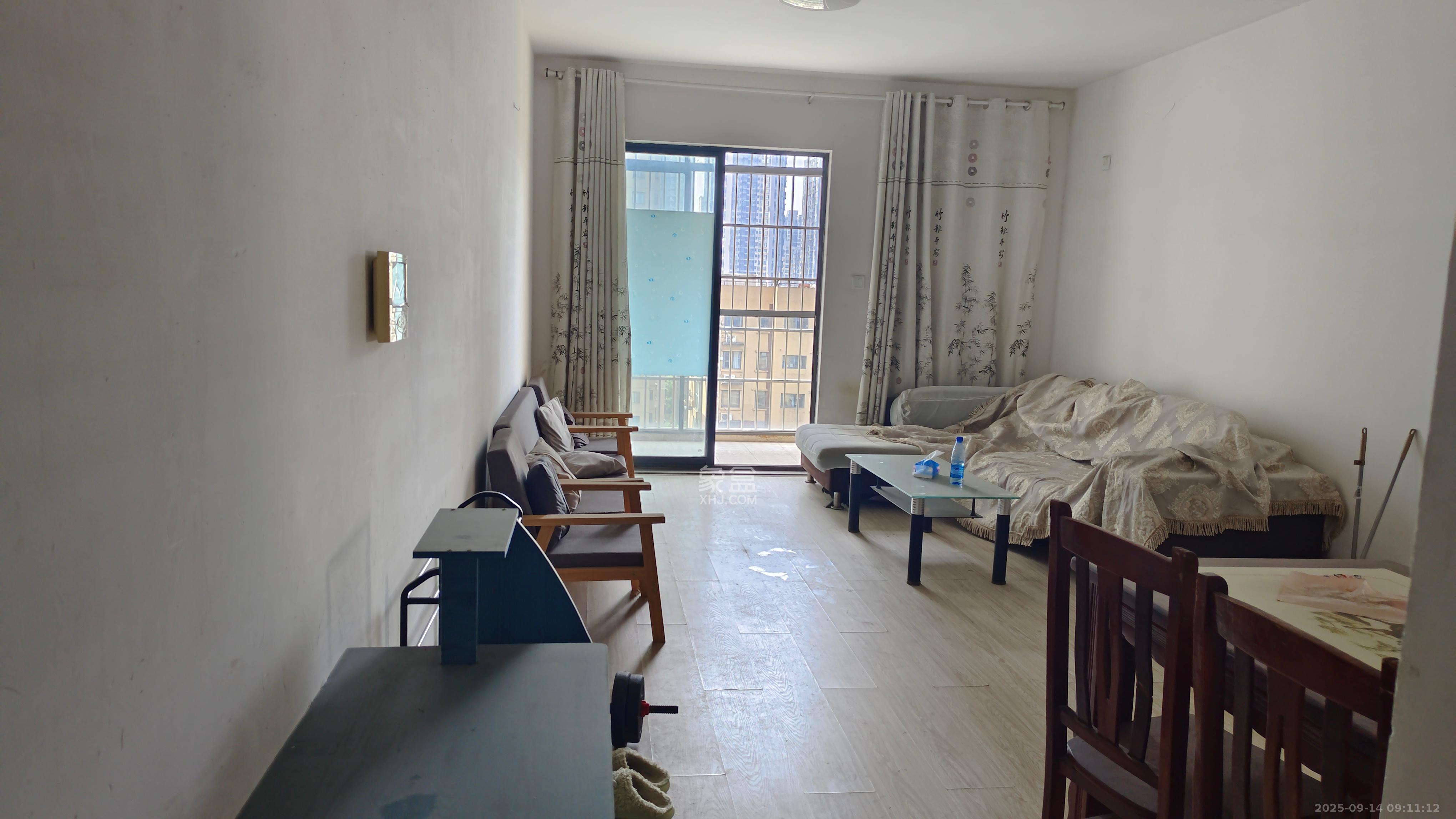 中国铁建国际城一期  2室2厅1卫    1400.0元/月室内图