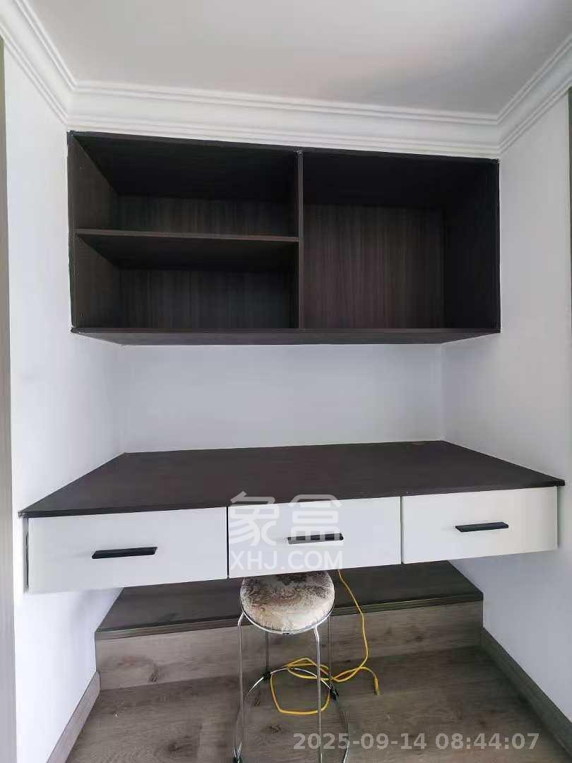 天麓轻奢国际 2室1厅1卫 1800.0元/月 天麓轻奢国际 2室1厅1卫 1800.0元/月室内图