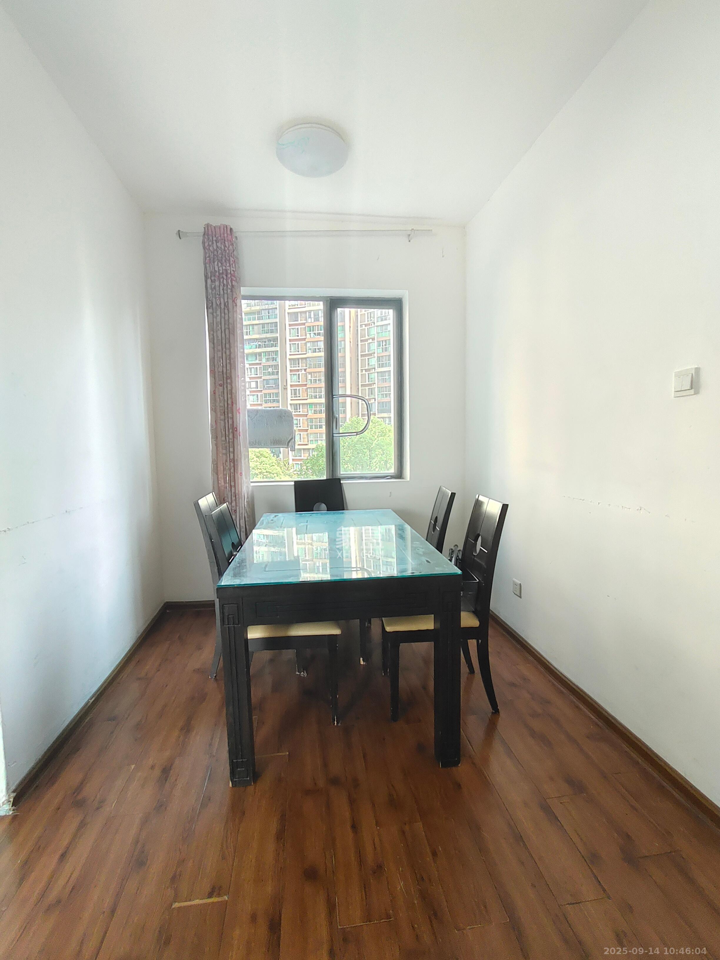 新城新世界一二三期 3室2厅1卫 2200.0元/月 新城新世界一二三期 3室2厅1卫 2200.0元/月室内图