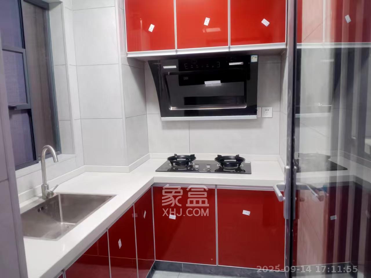 山水新城 1室1厅1卫 1300.0元/月 山水新城 1室1厅1卫 1300.0元/月室内图