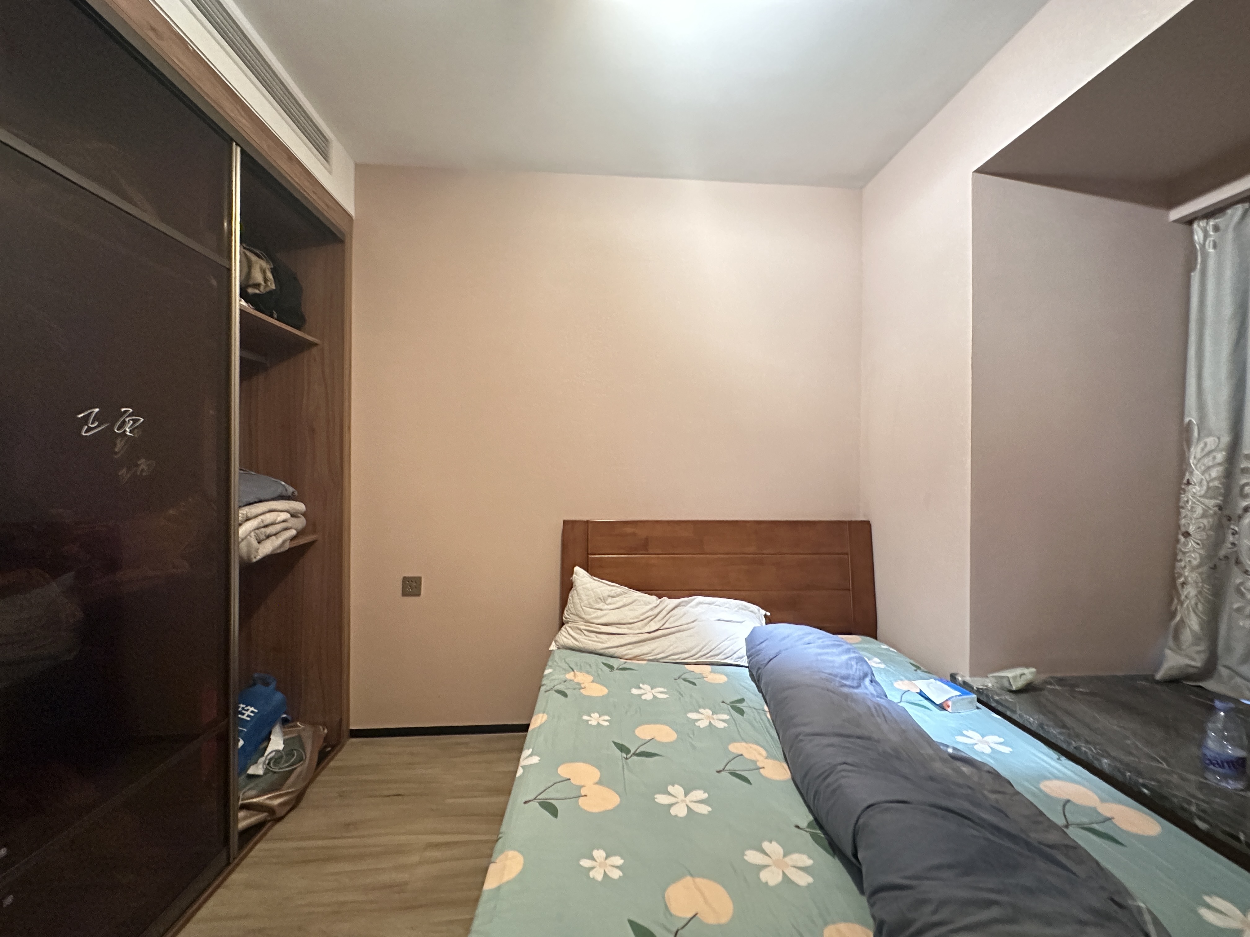 海航豪庭南苑 4室2厅3卫 7500.0元/月 海航豪庭南苑 4室2厅3卫 7500.0元/月室内图