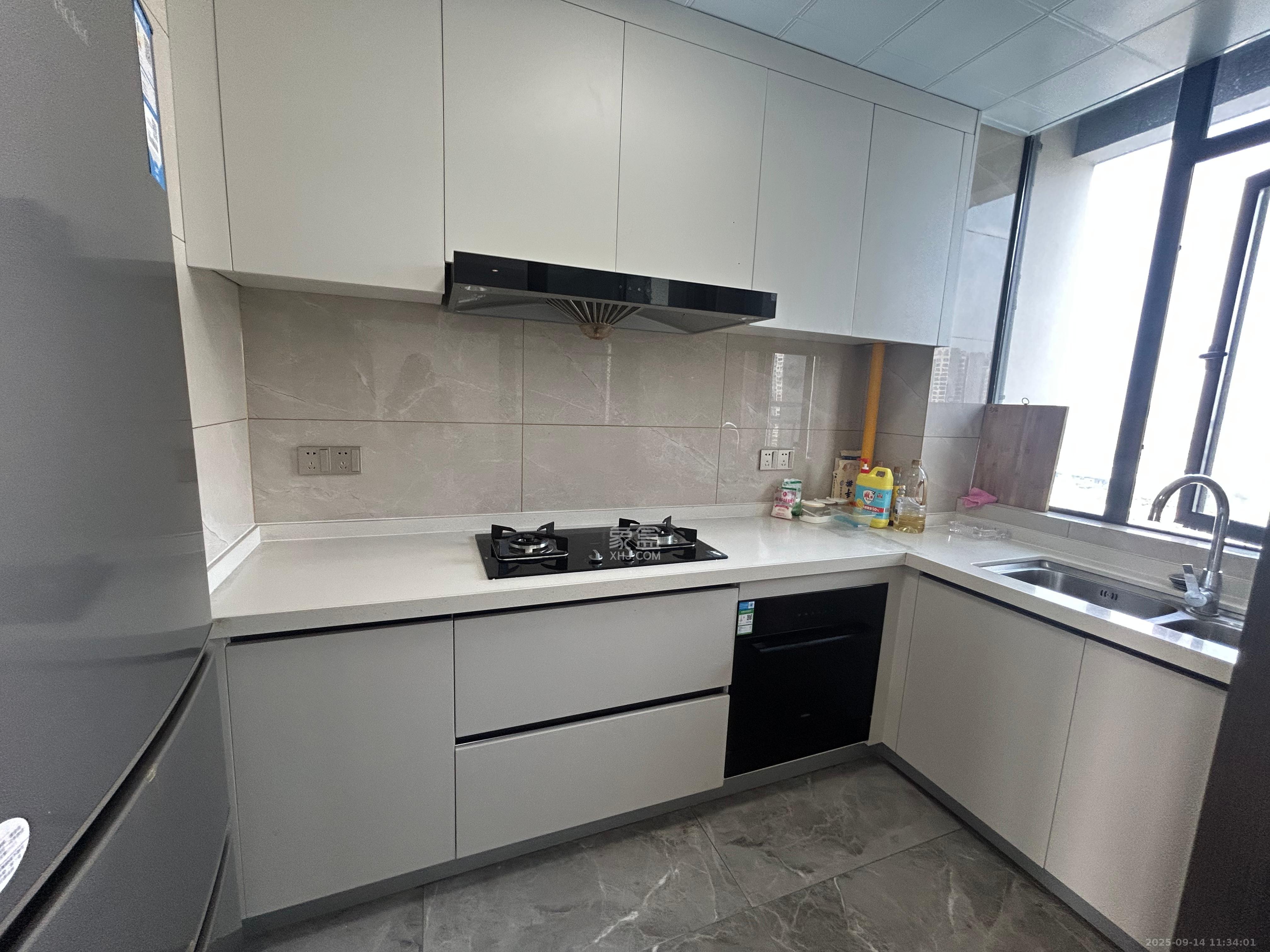 梅溪枫林  4室2厅2卫    3800.0元/月 梅溪枫林  4室2厅2卫    3800.0元/月室内图