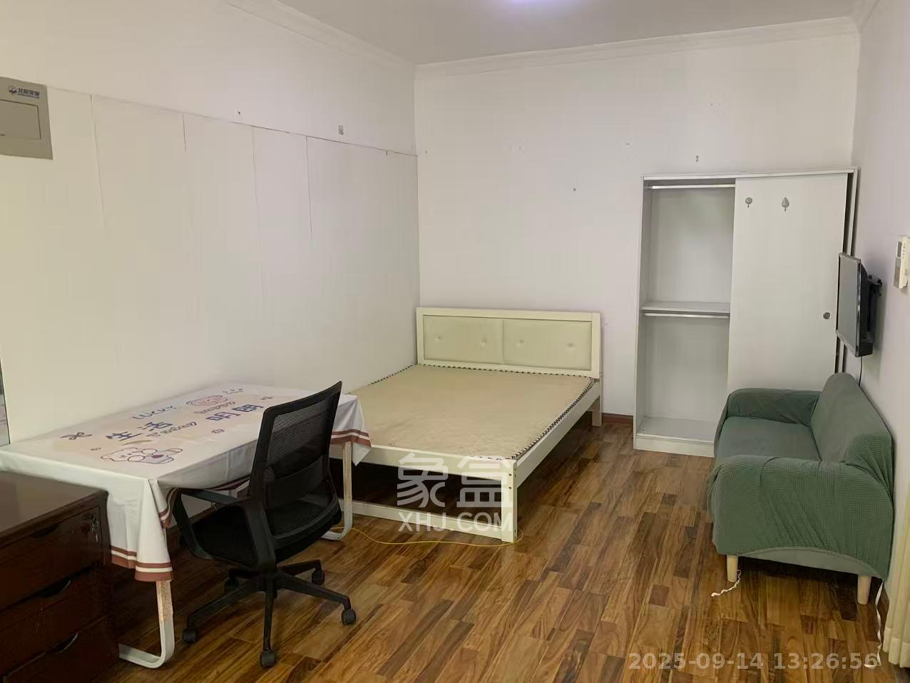 北辰三角洲E3区 1室1厅1卫 2000.0元/月 北辰三角洲E3区 1室1厅1卫 2000.0元/月室内图