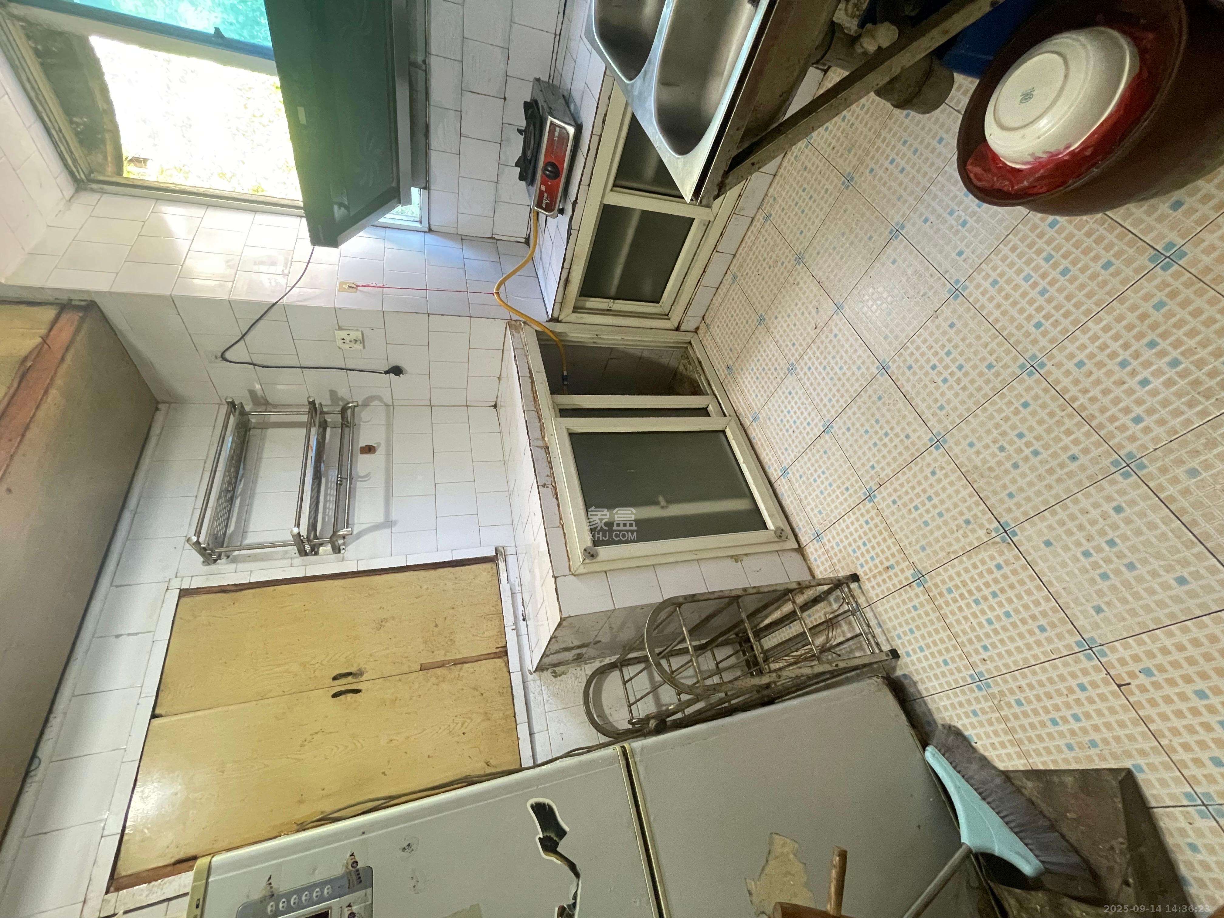 向东园社区(国税局宿舍)  2室1厅1卫    1400.0元/月室内图