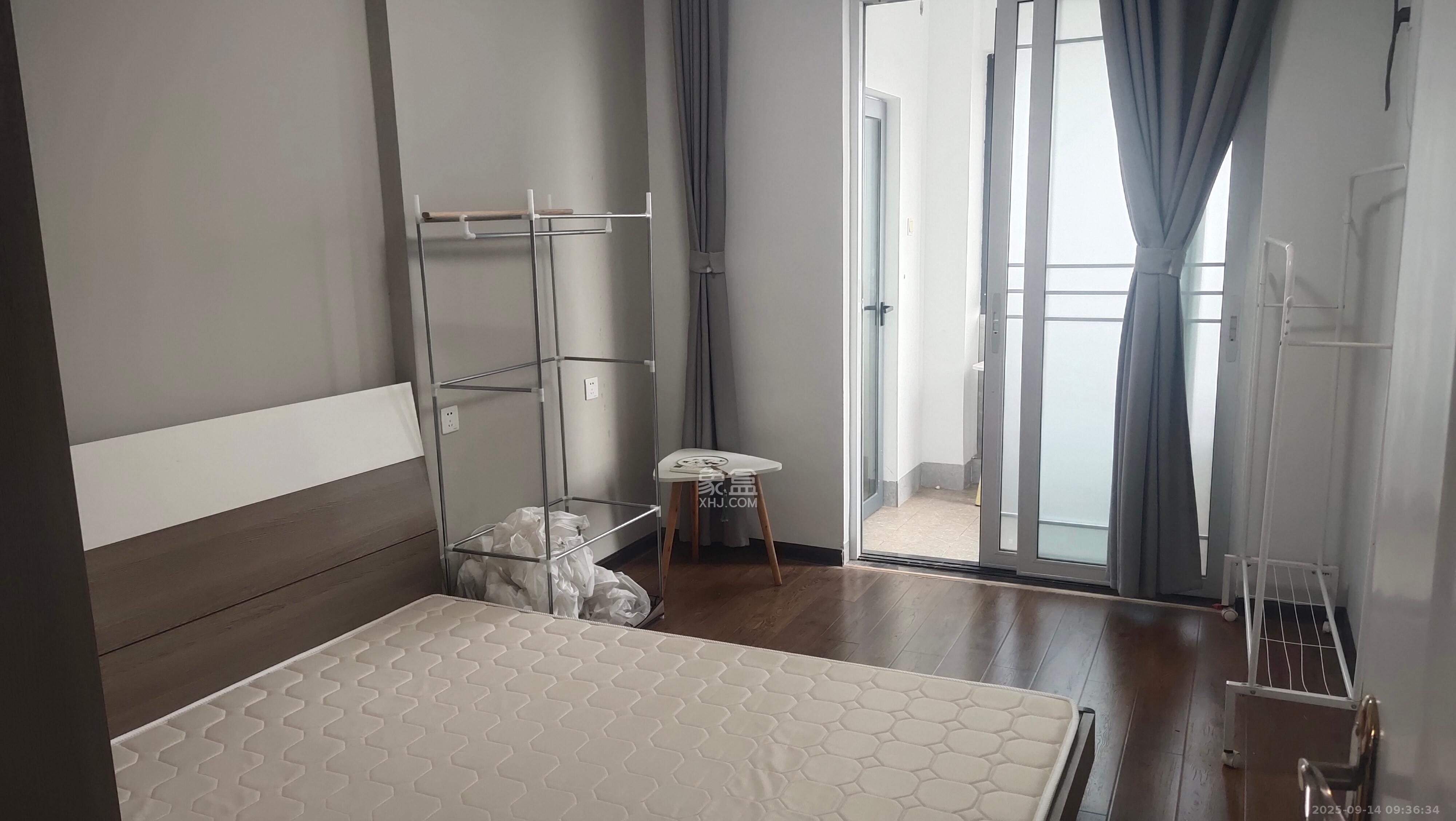 和美星城  3室2厅2卫    2200.0元/月室内图