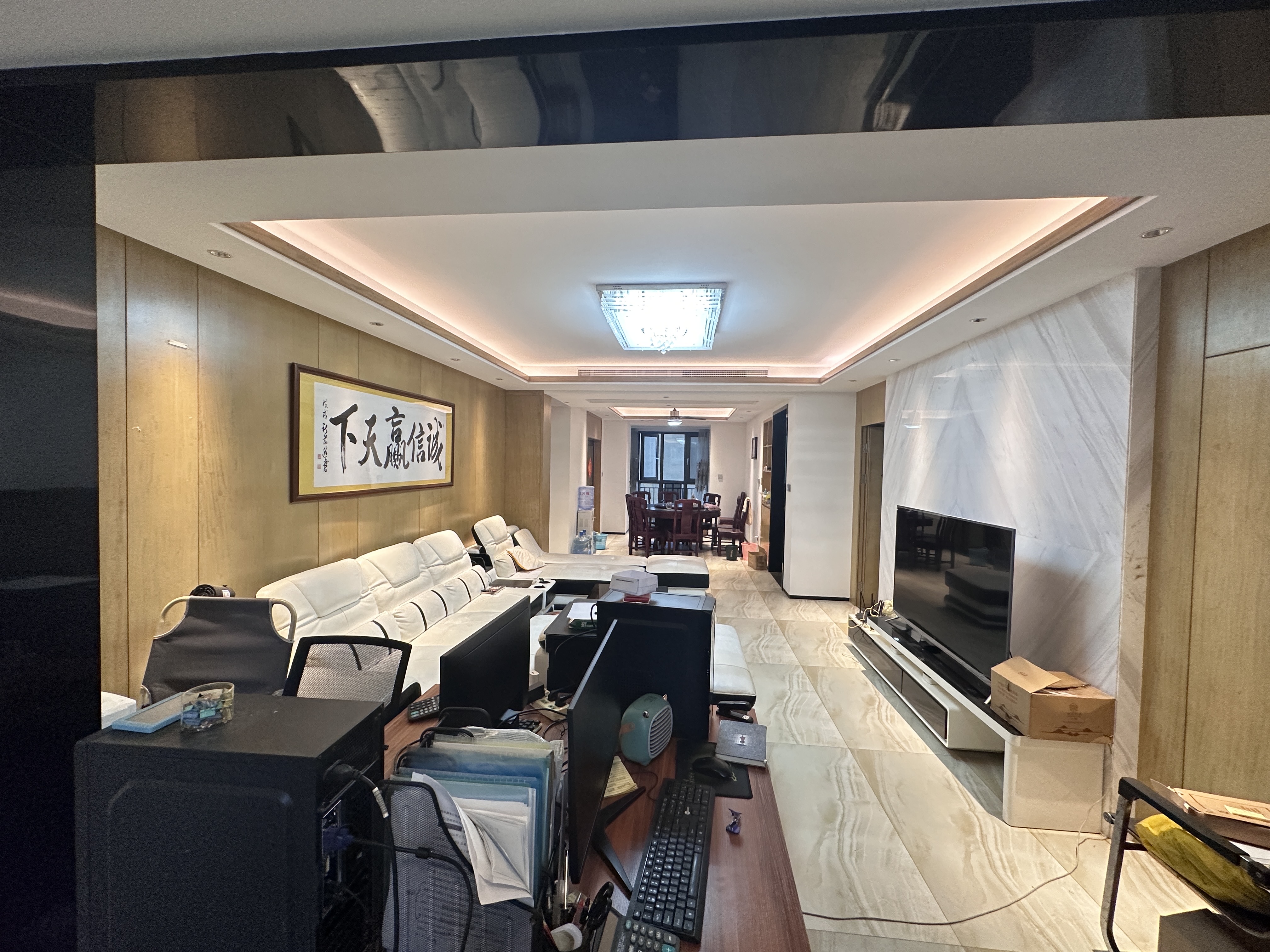 海航豪庭南苑 4室2厅3卫 7500.0元/月 海航豪庭南苑 4室2厅3卫 7500.0元/月室内图