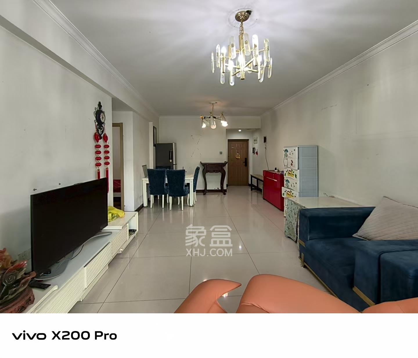 新城新世界一二三期 2室2厅1卫 2300.0元/月 新城新世界一二三期 2室2厅1卫 2300.0元/月室内图