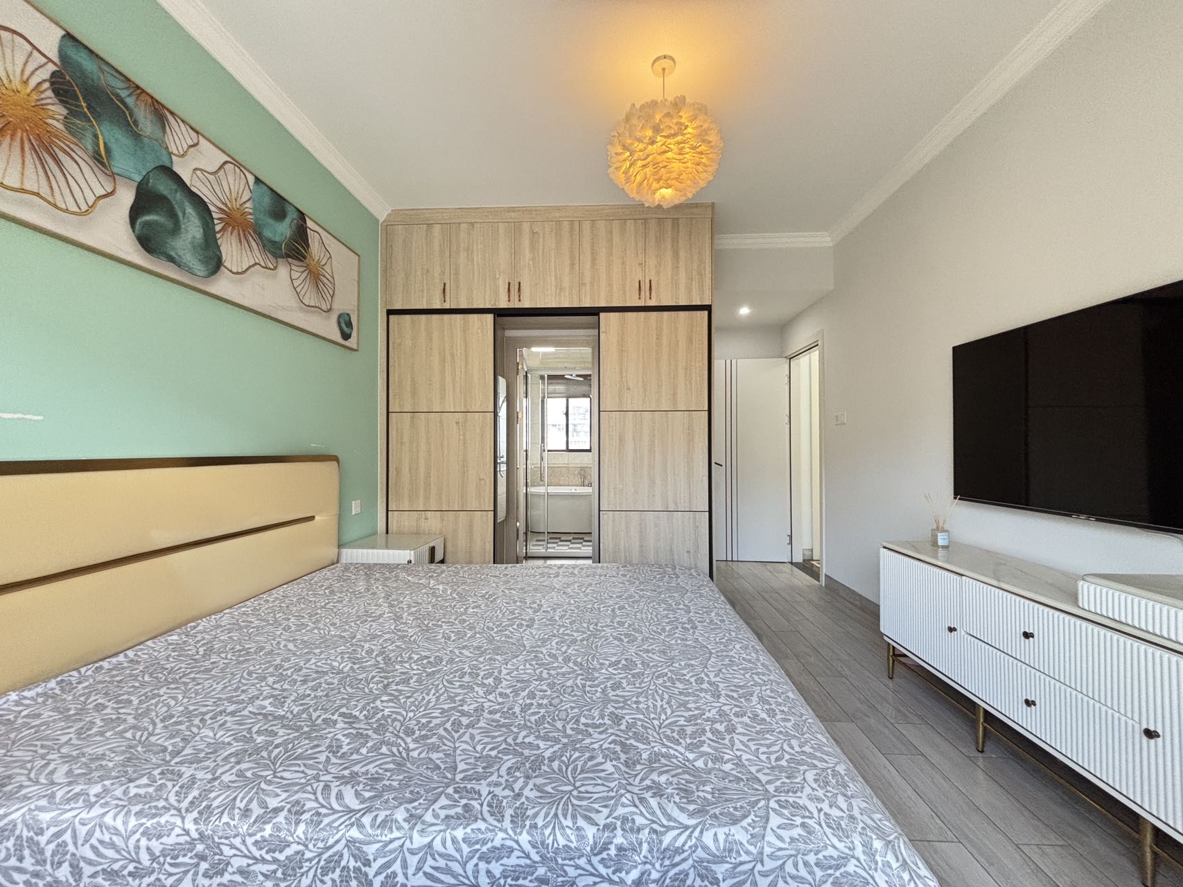 颐养公社阳光城  3室2厅2卫    180.0万 颐养公社阳光城  3室2厅2卫    180.0万室内图