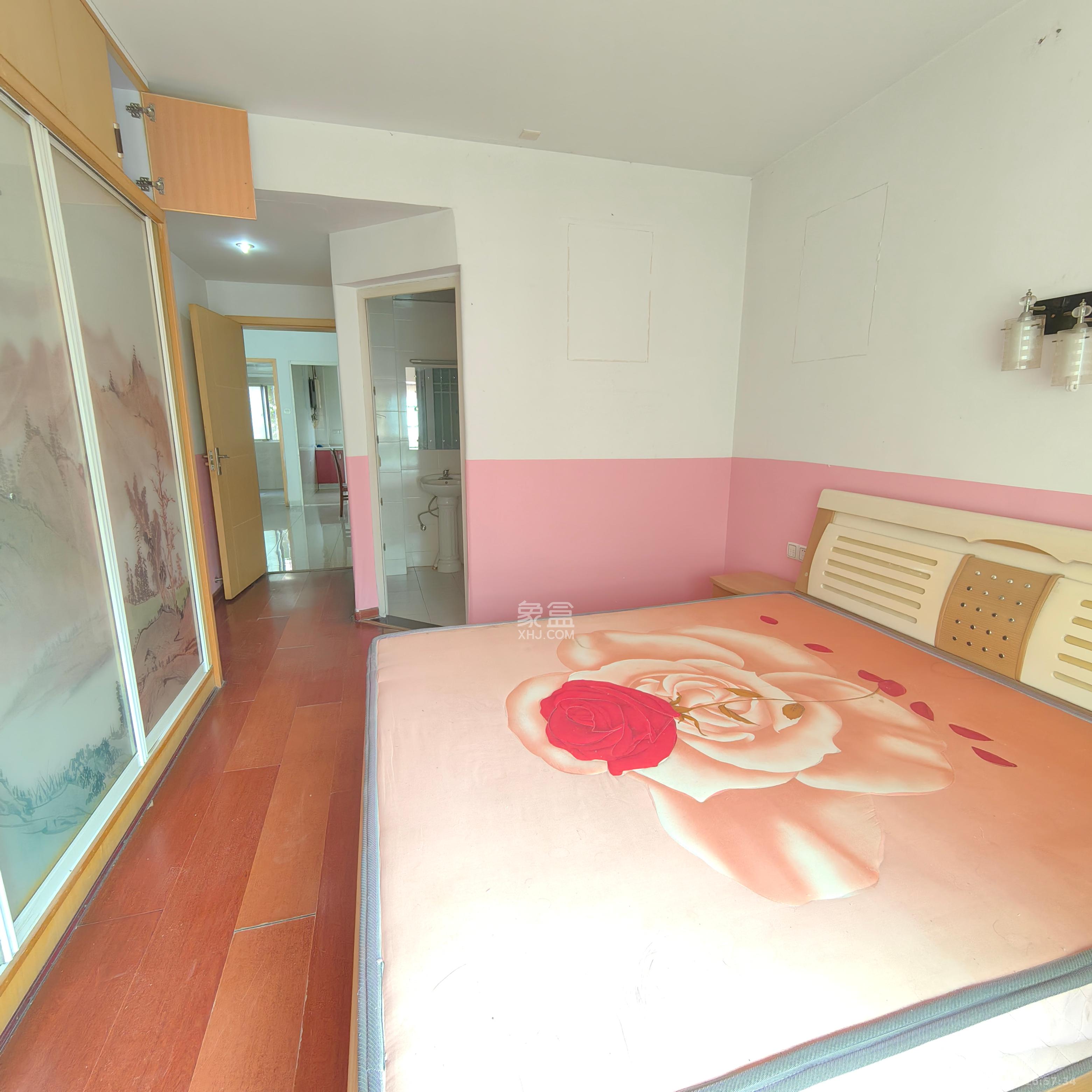 星城雅郡 3室2厅2卫 1600.0元/月 星城雅郡 3室2厅2卫 1600.0元/月室内图