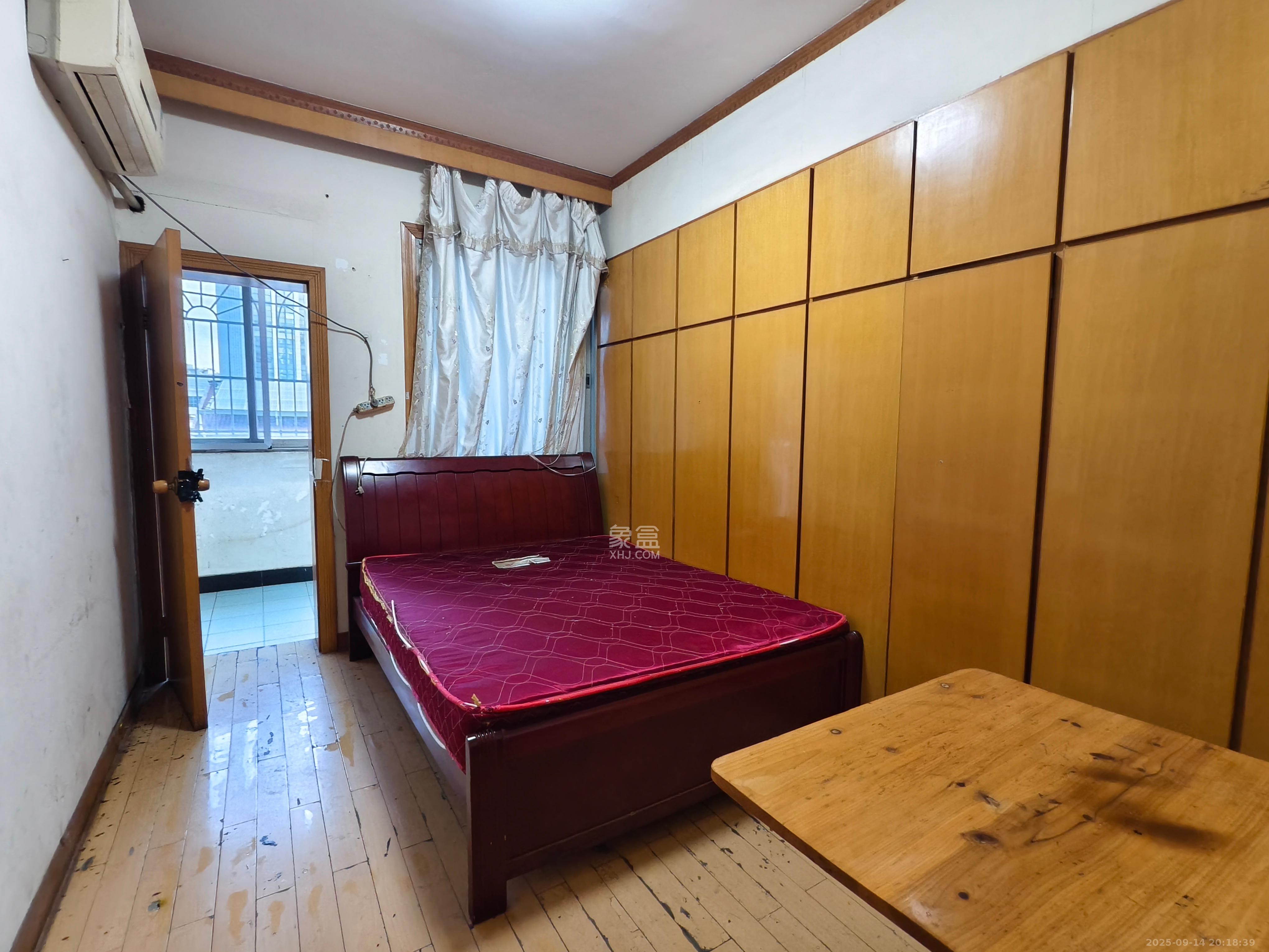 环达路桥  3室2厅1卫    1400.0元/月室内图