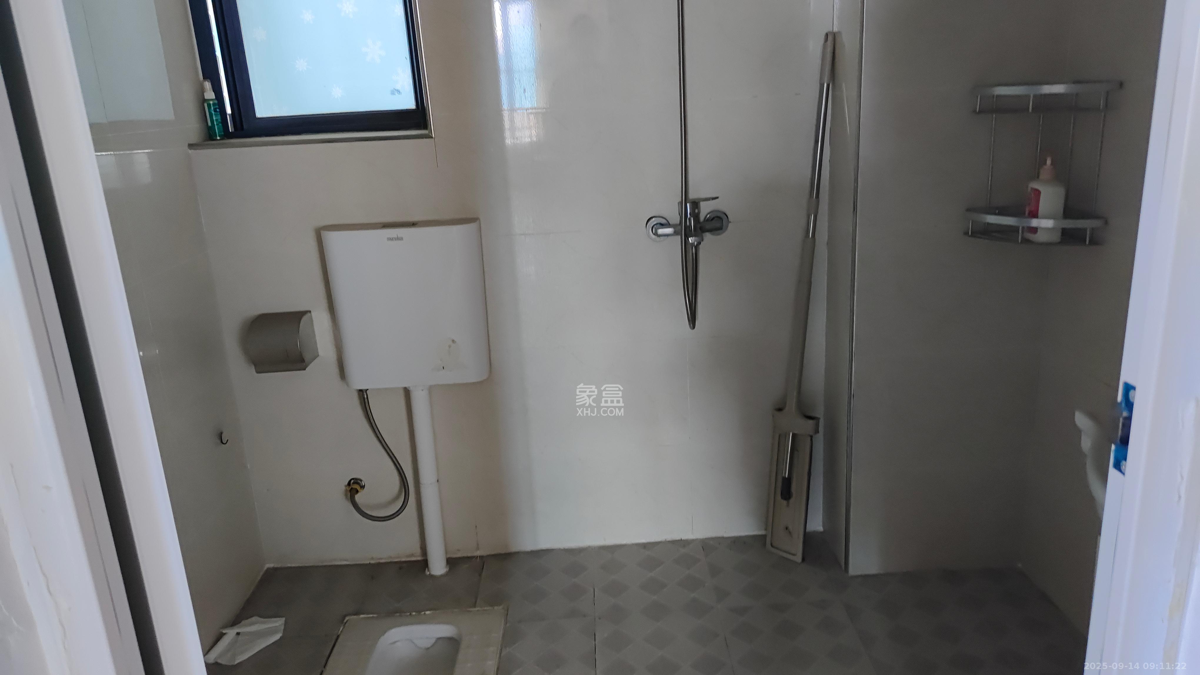 中国铁建国际城一期  2室2厅1卫    1400.0元/月室内图