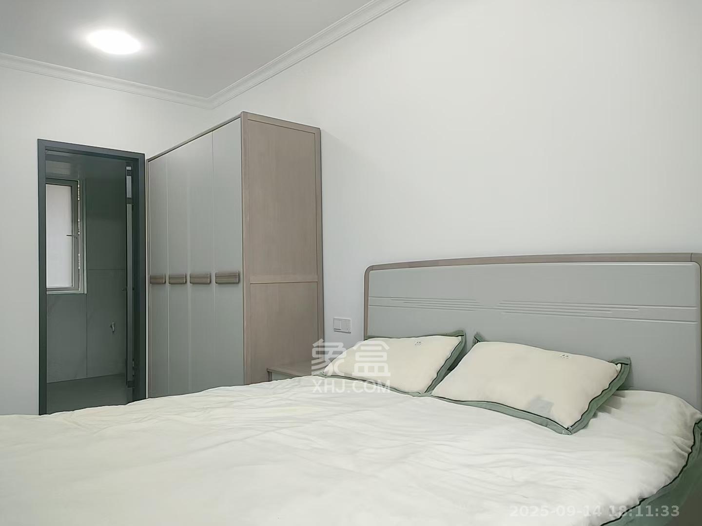 保利香槟国际 4室2厅2卫 2300.0元/月 保利香槟国际 4室2厅2卫 2300.0元/月室内图