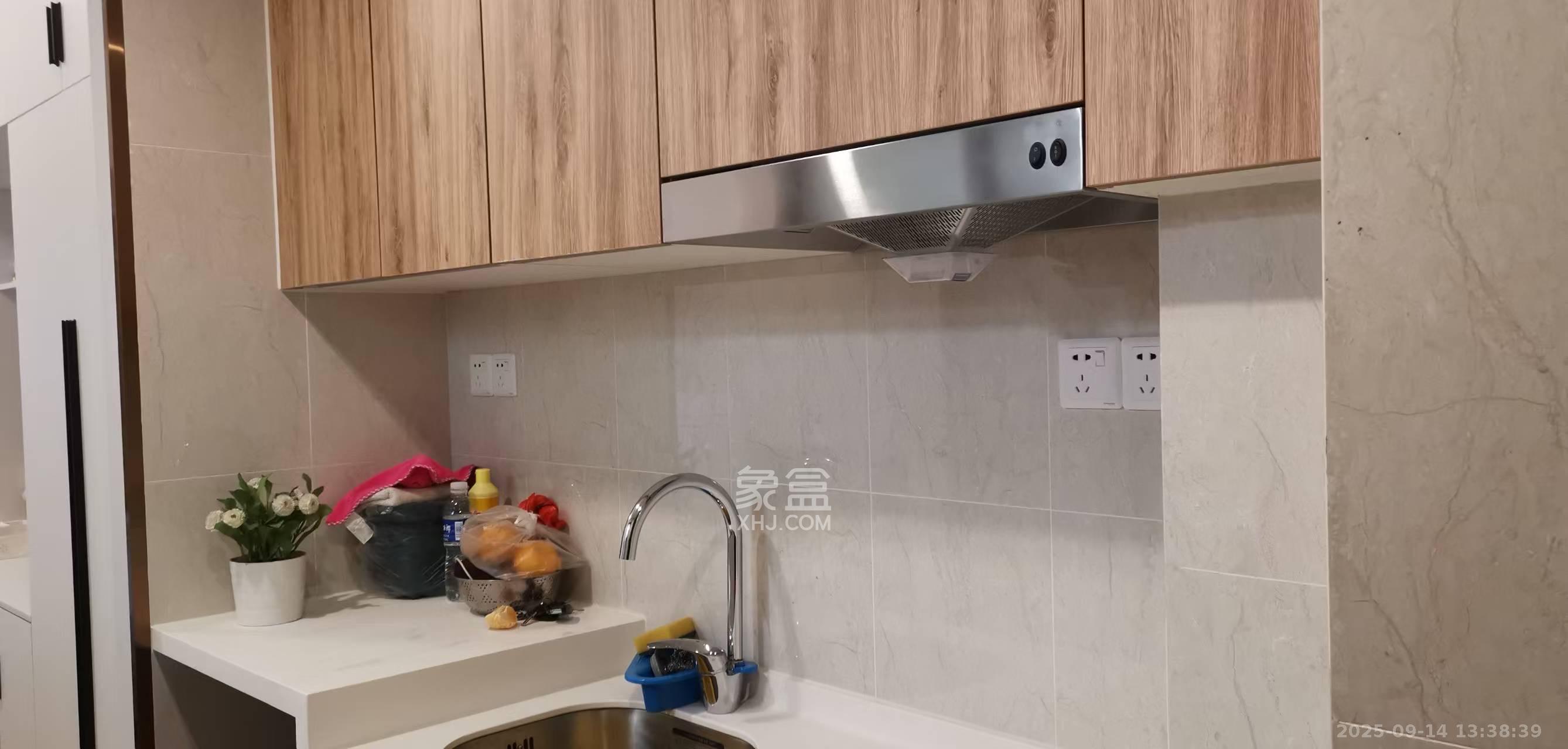 佳兆业云顶都汇 1室0厅0卫 1500.0元/月 佳兆业云顶都汇 1室0厅0卫 1500.0元/月室内图