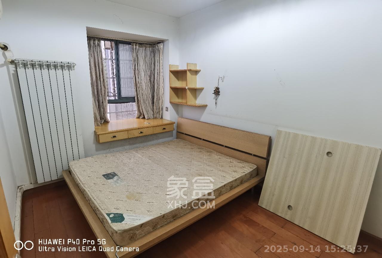 欧园  3室2厅2卫    2800.0元/月室内图