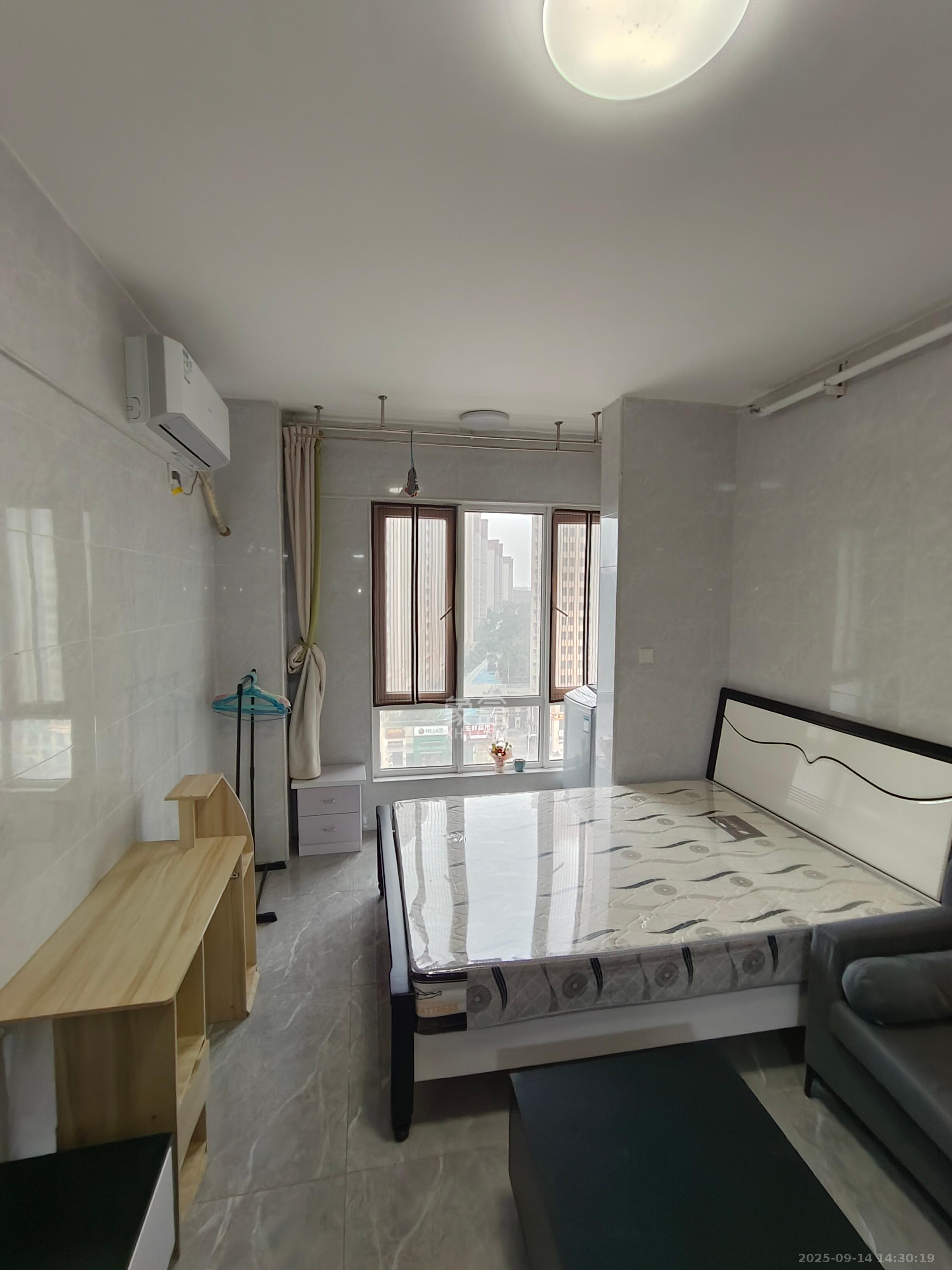 金地铂悦 1室0厅0卫 1100.0元/月 金地铂悦 1室0厅0卫 1100.0元/月室内图