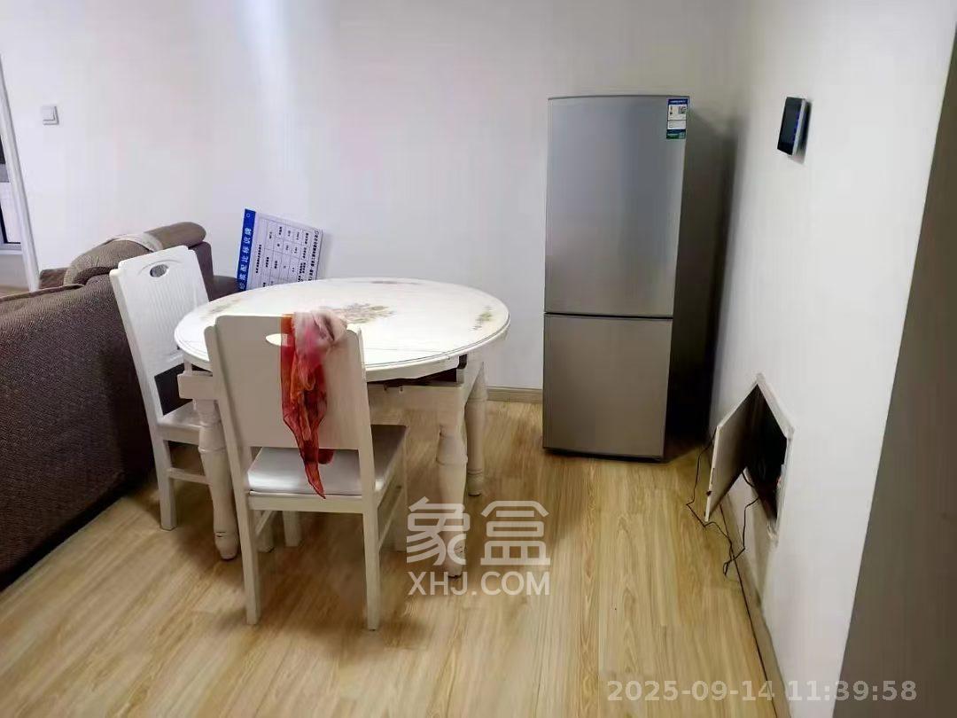 保利西海岸B区  3室2厅2卫   3000.00元/月室内图