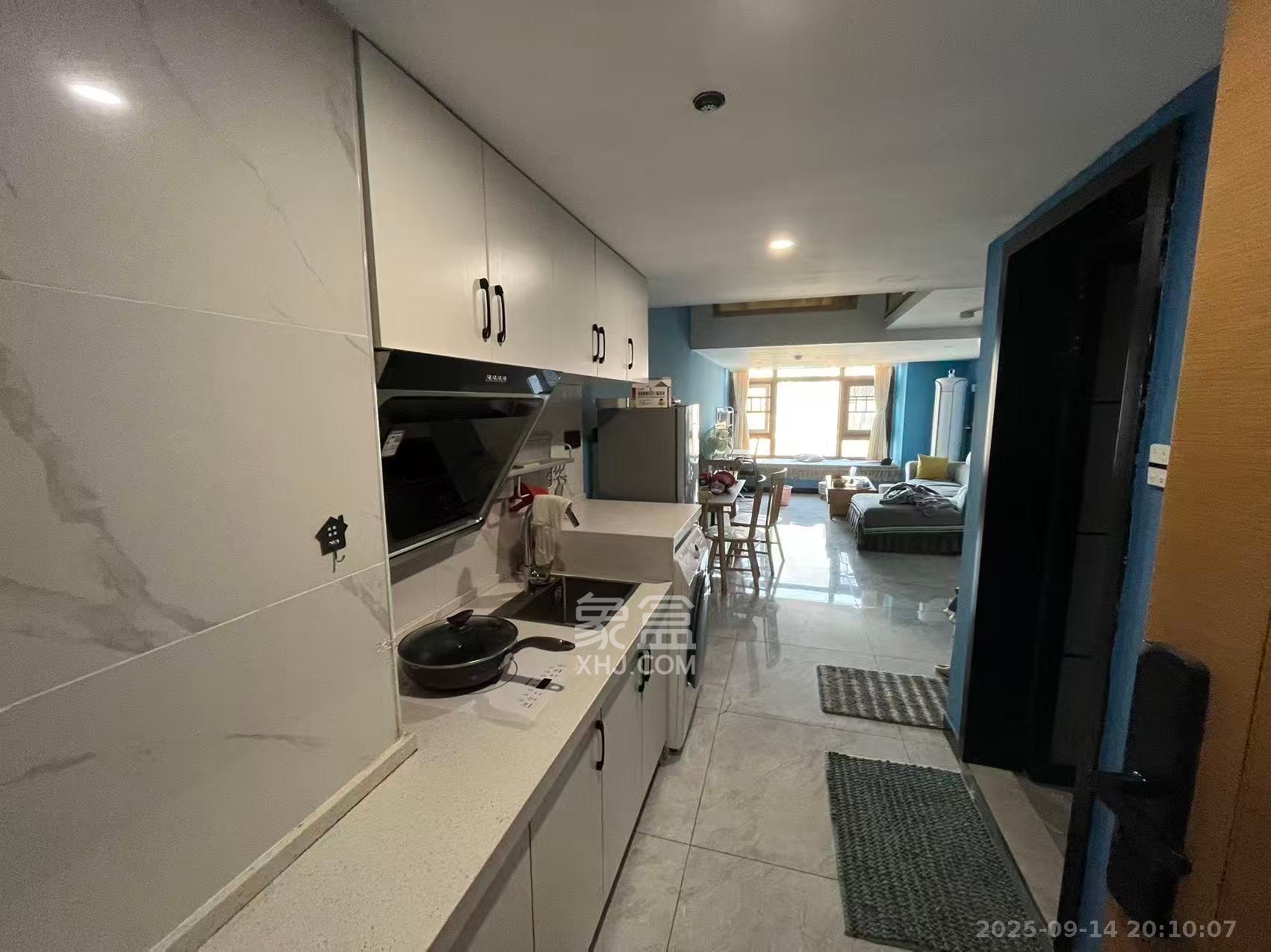 明昇壹城（明昇时代广场）三期  2室2厅1卫    2300.0元/月室内图