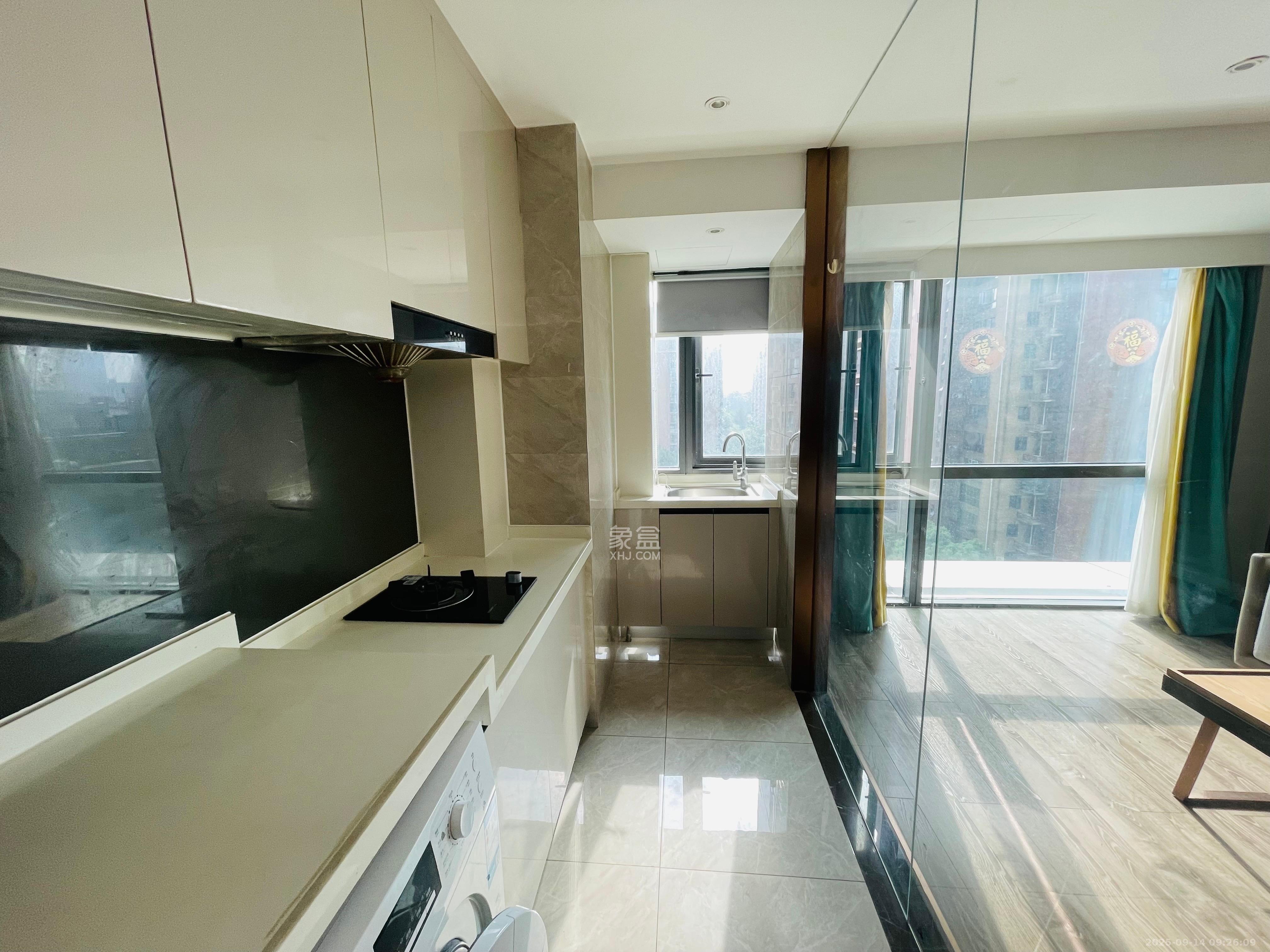 华远华时代  1室1厅1卫    2300.0元/月 华远华时代  1室1厅1卫    2300.0元/月室内图