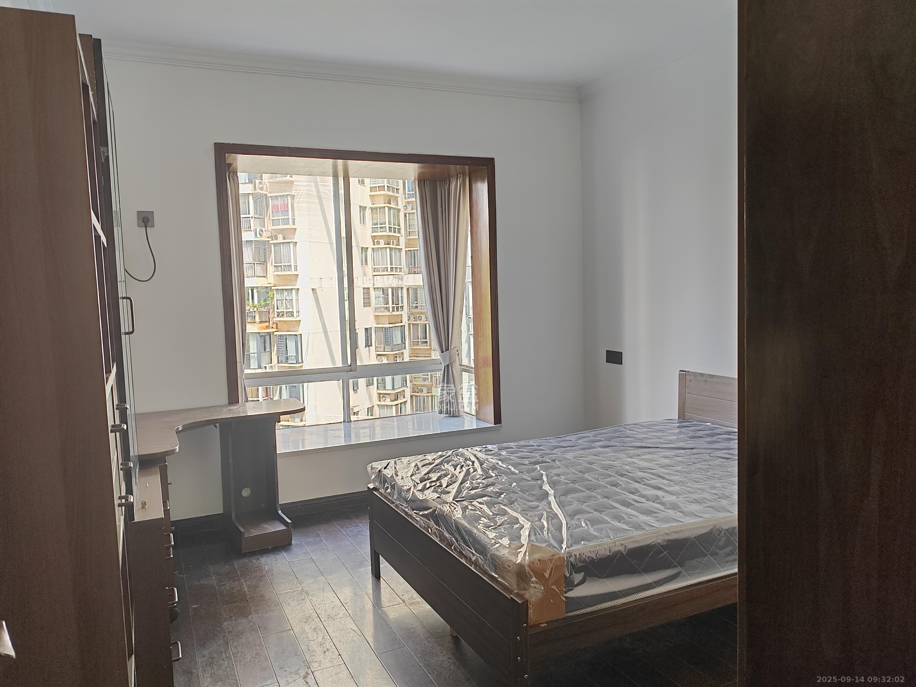 一心花苑 3室1厅1卫 3600.0元/月 一心花苑 3室1厅1卫 3600.0元/月室内图