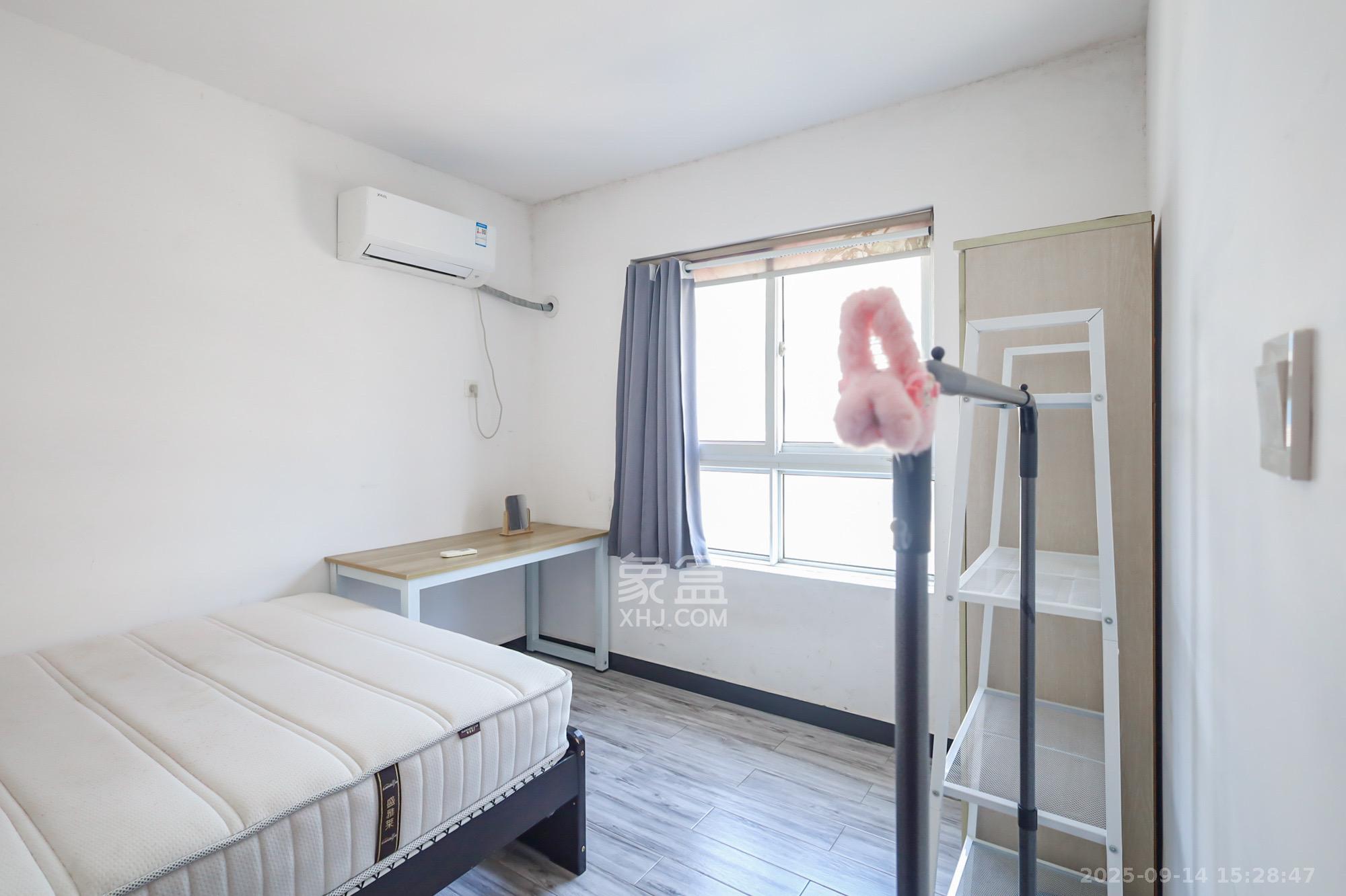 威胜大厦  1室1厅1卫    1600.0元/月室内图