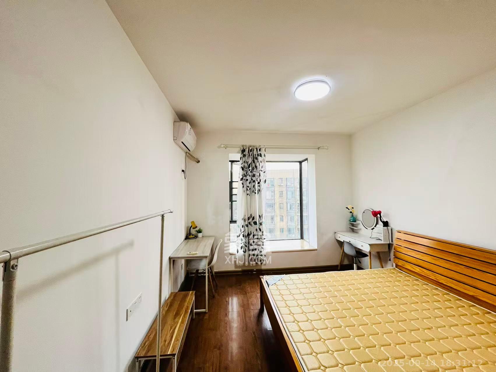 鑫远御文台一期 3室2厅1卫 2000.0元/月 鑫远御文台一期 3室2厅1卫 2000.0元/月室内图