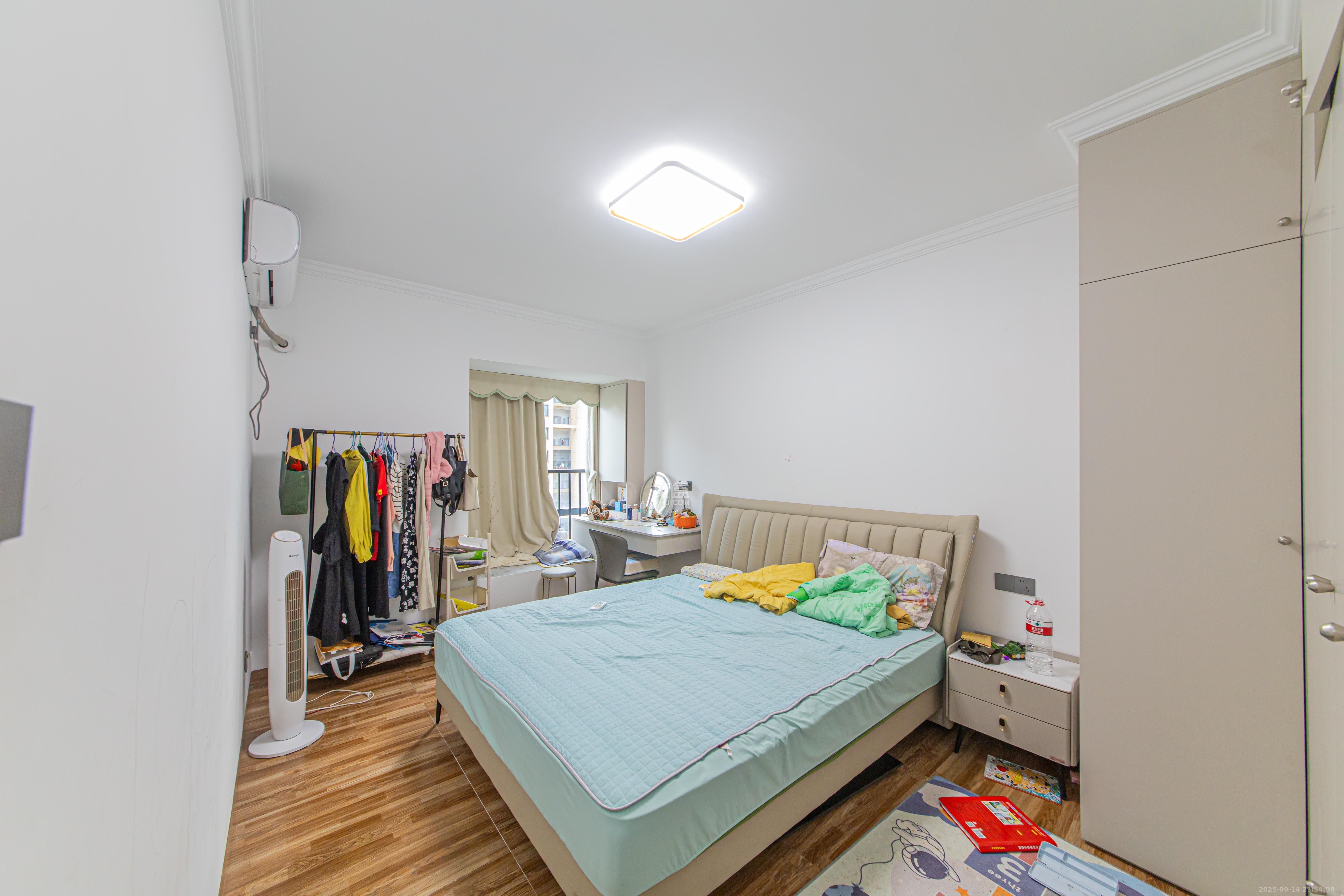 中建芙蓉嘉苑 3室2厅2卫 98.8万 中建芙蓉嘉苑 3室2厅2卫 98.8万卧室