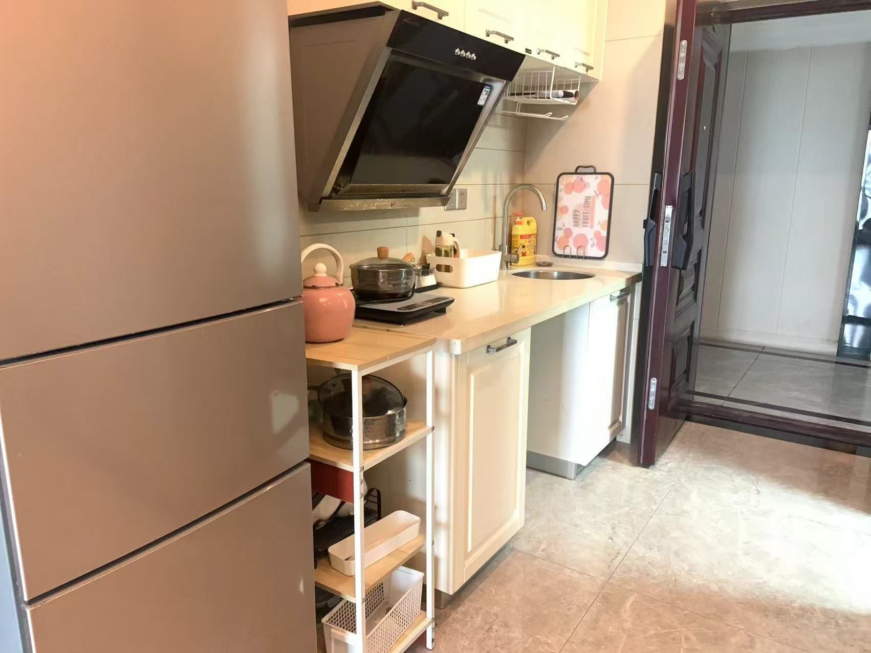 江岸公馆  1室0厅0卫    1500.0元/月室内图