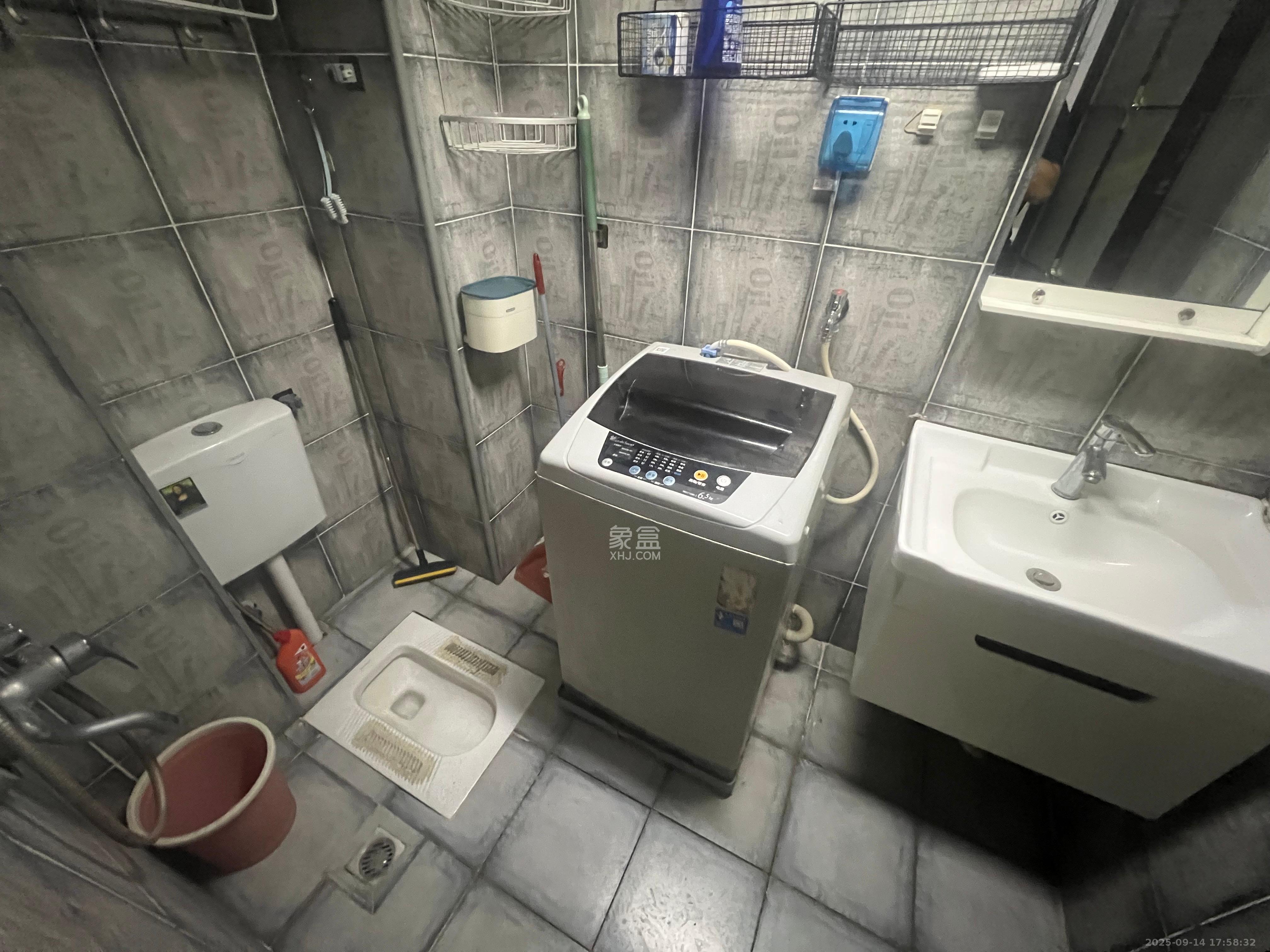 西子湖畔沃府  2室2厅1卫    1800.0元/月室内图