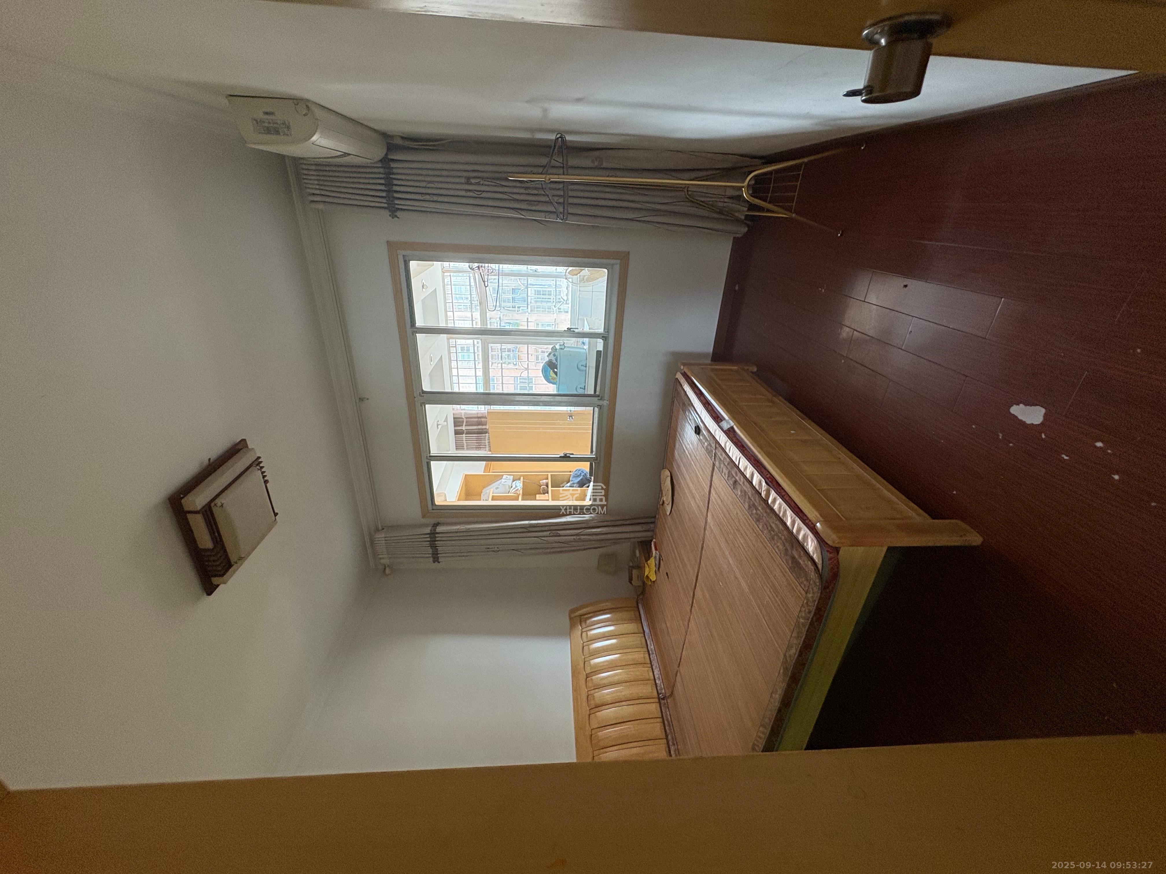 先锋新宇  3室2厅2卫    2300.0元/月室内图