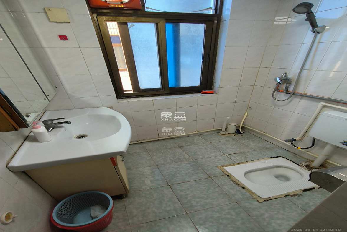 银园公寓(芙蓉区) 3室1厅1卫 2600.0元/月 银园公寓(芙蓉区) 3室1厅1卫 2600.0元/月室内图