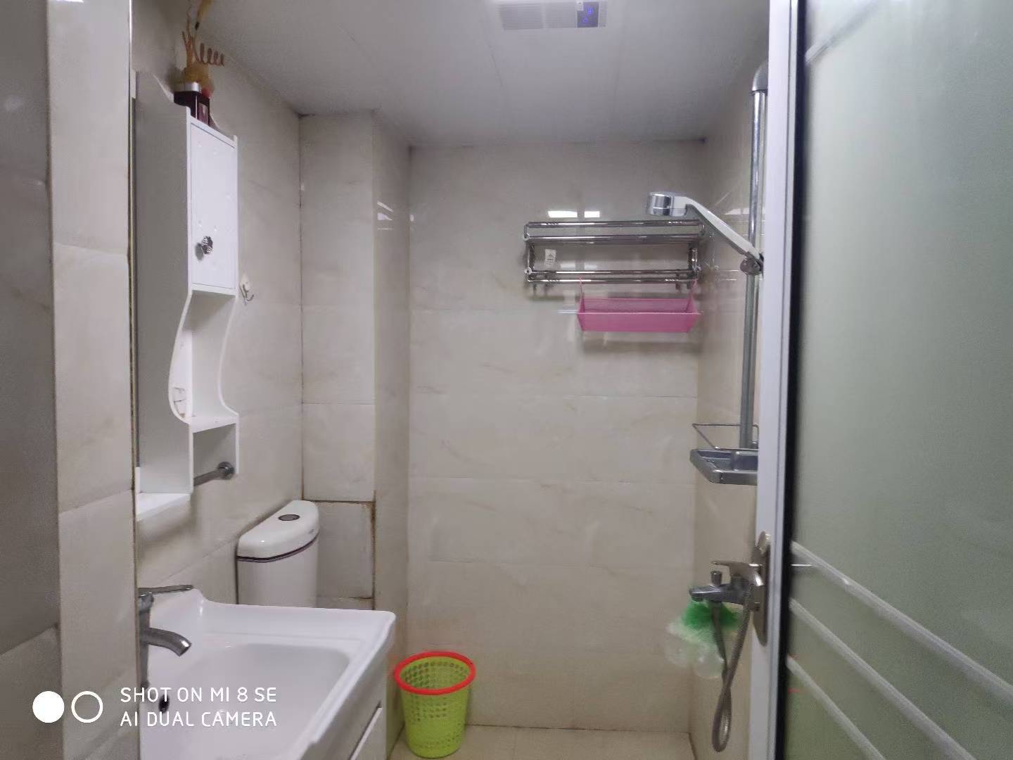 鹏利广场 1室1厅1卫 1200.0元/月 鹏利广场 1室1厅1卫 1200.0元/月室内图