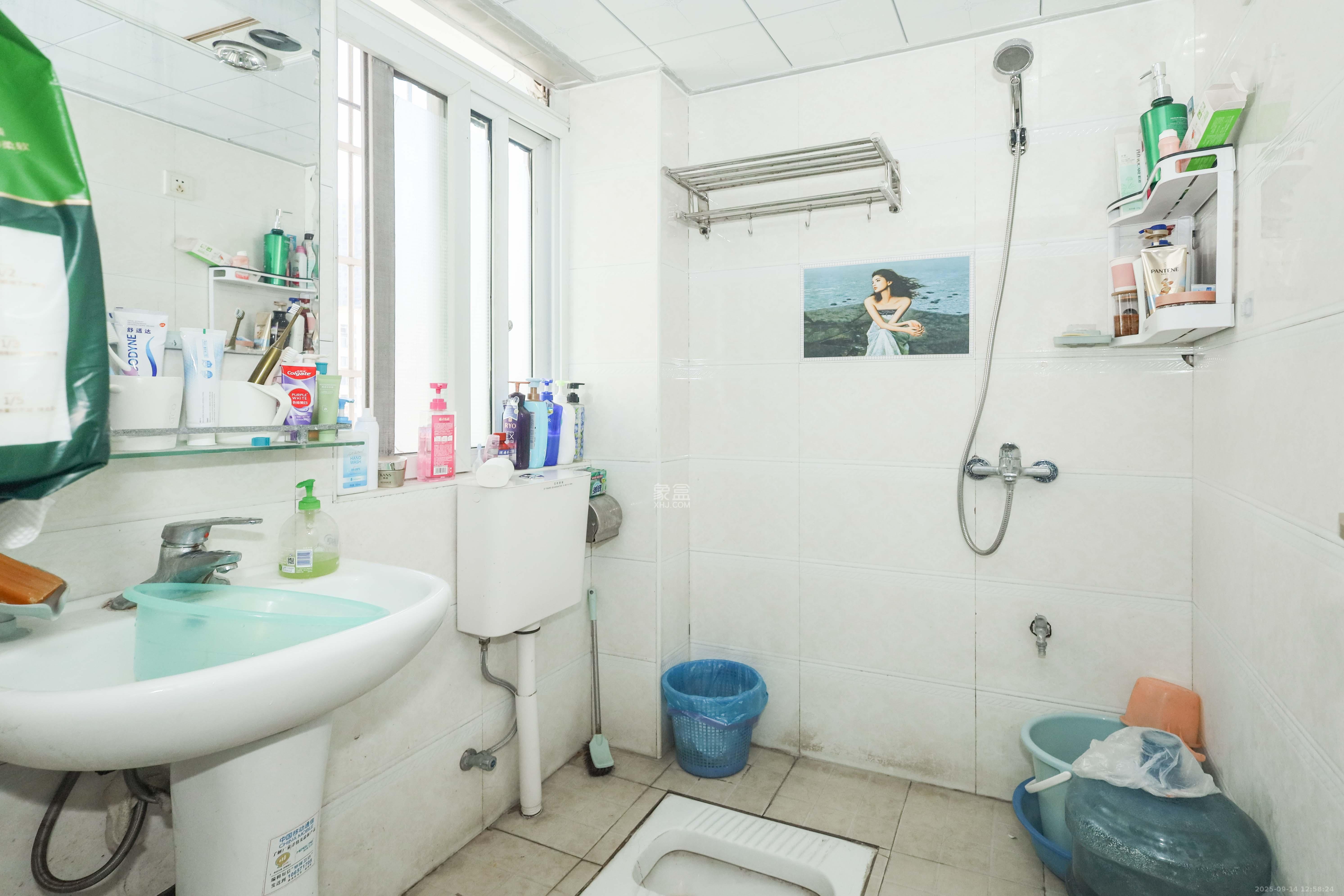 可可小城(麓谷可可小城) 2室2厅1卫 76.8万 可可小城(麓谷可可小城) 2室2厅1卫 76.8万卫生间