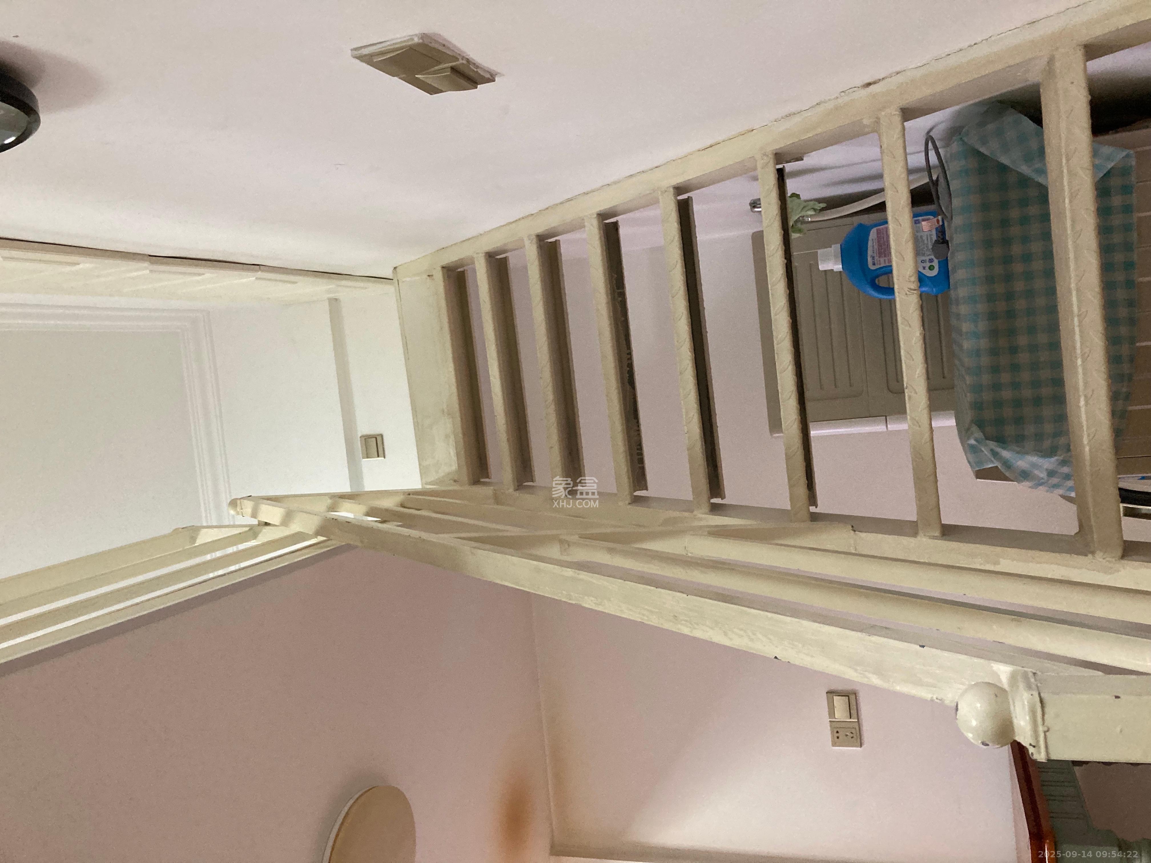 叠彩兰亭 1室1厅1卫 1600.0元/月 叠彩兰亭 1室1厅1卫 1600.0元/月室内图